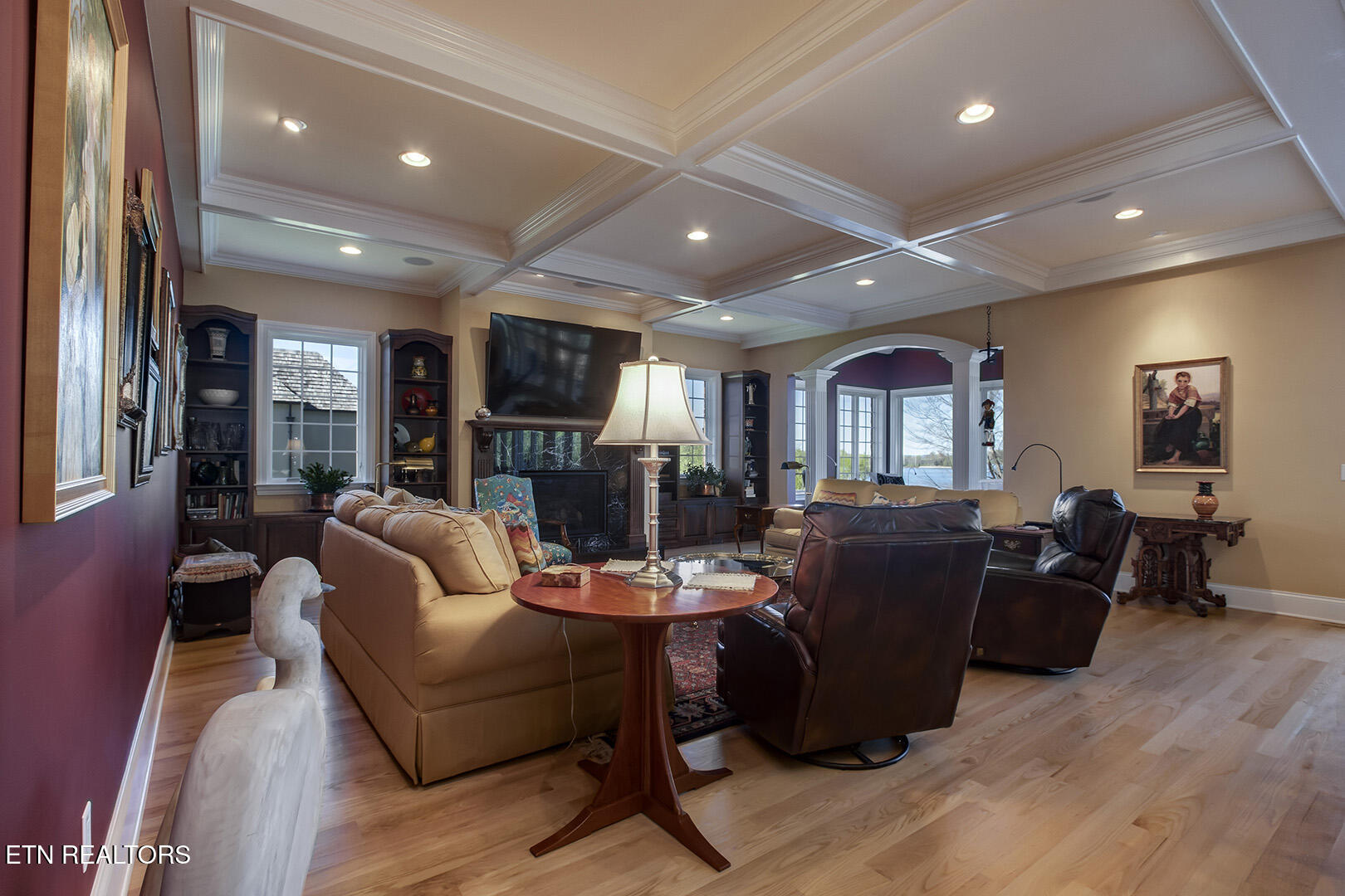18128 Lighthouse Pointe Drive Lenoir City TN 37772