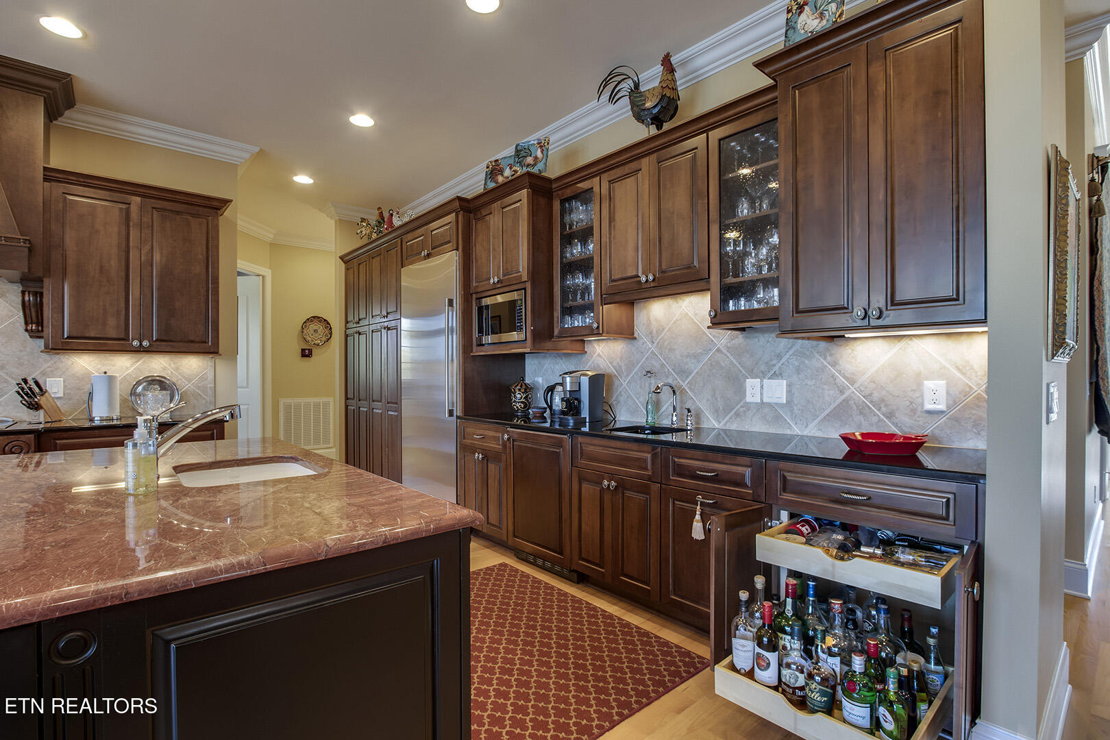 18128 Lighthouse Pointe Drive Lenoir City TN 37772