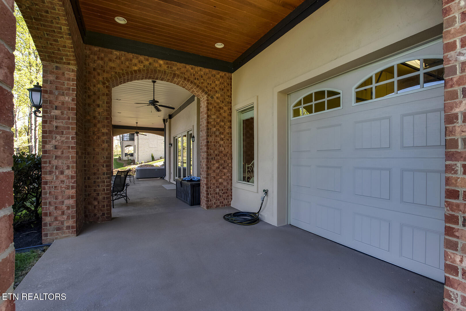 18128 Lighthouse Pointe Drive Lenoir City TN 37772