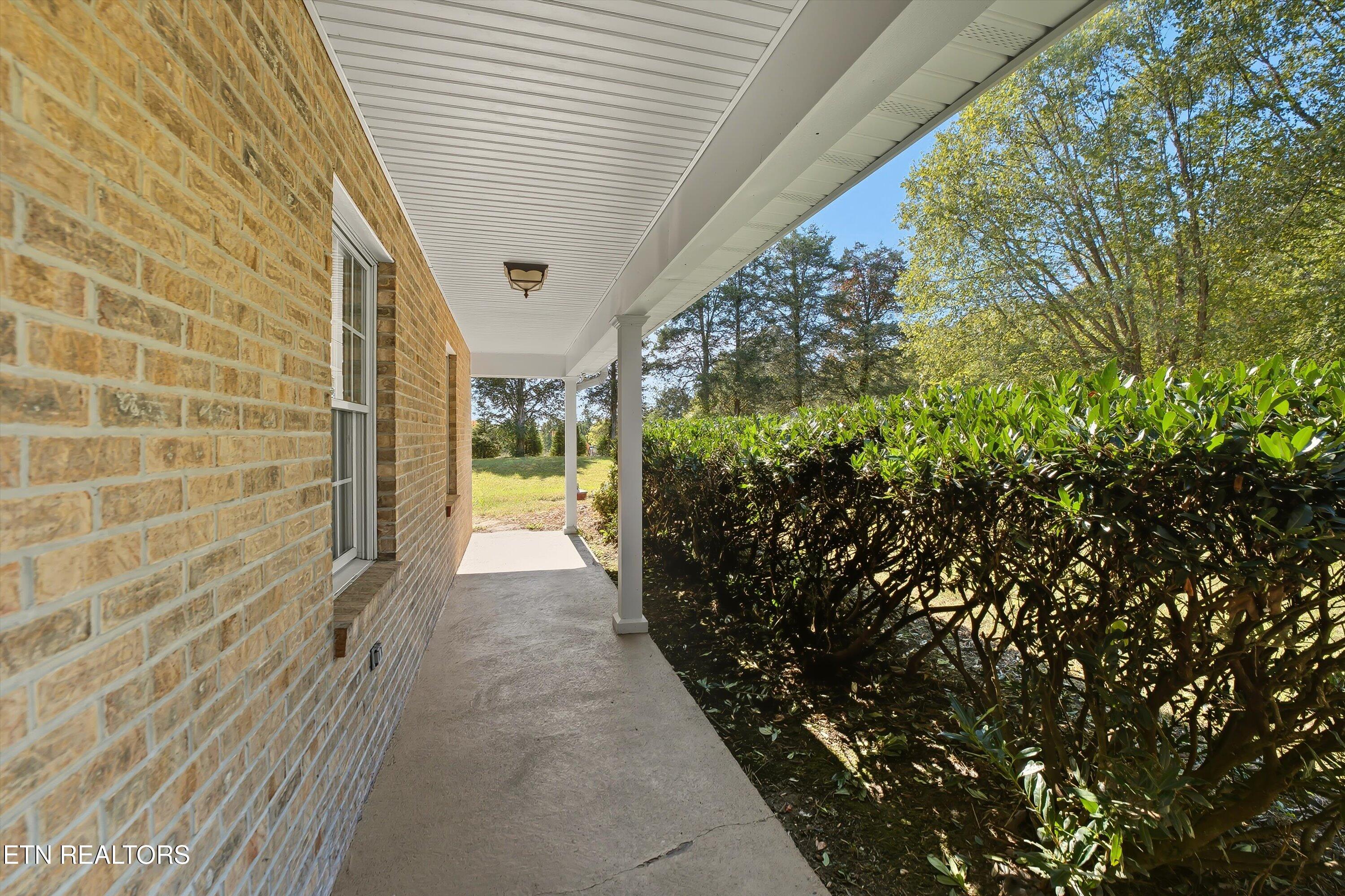 7112 Warren Lane Corryton TN 37721