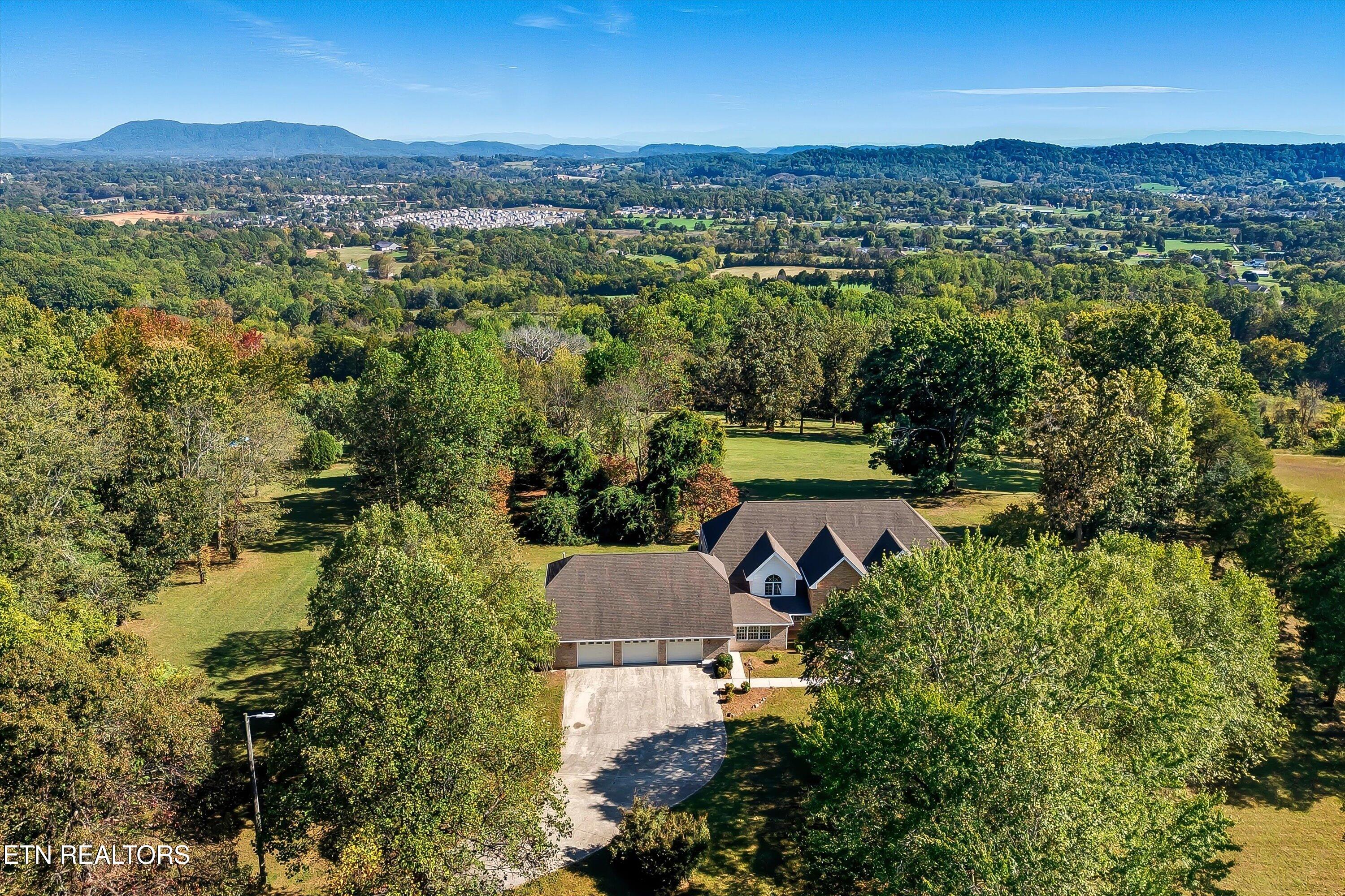 7112 Warren Lane Corryton TN 37721
