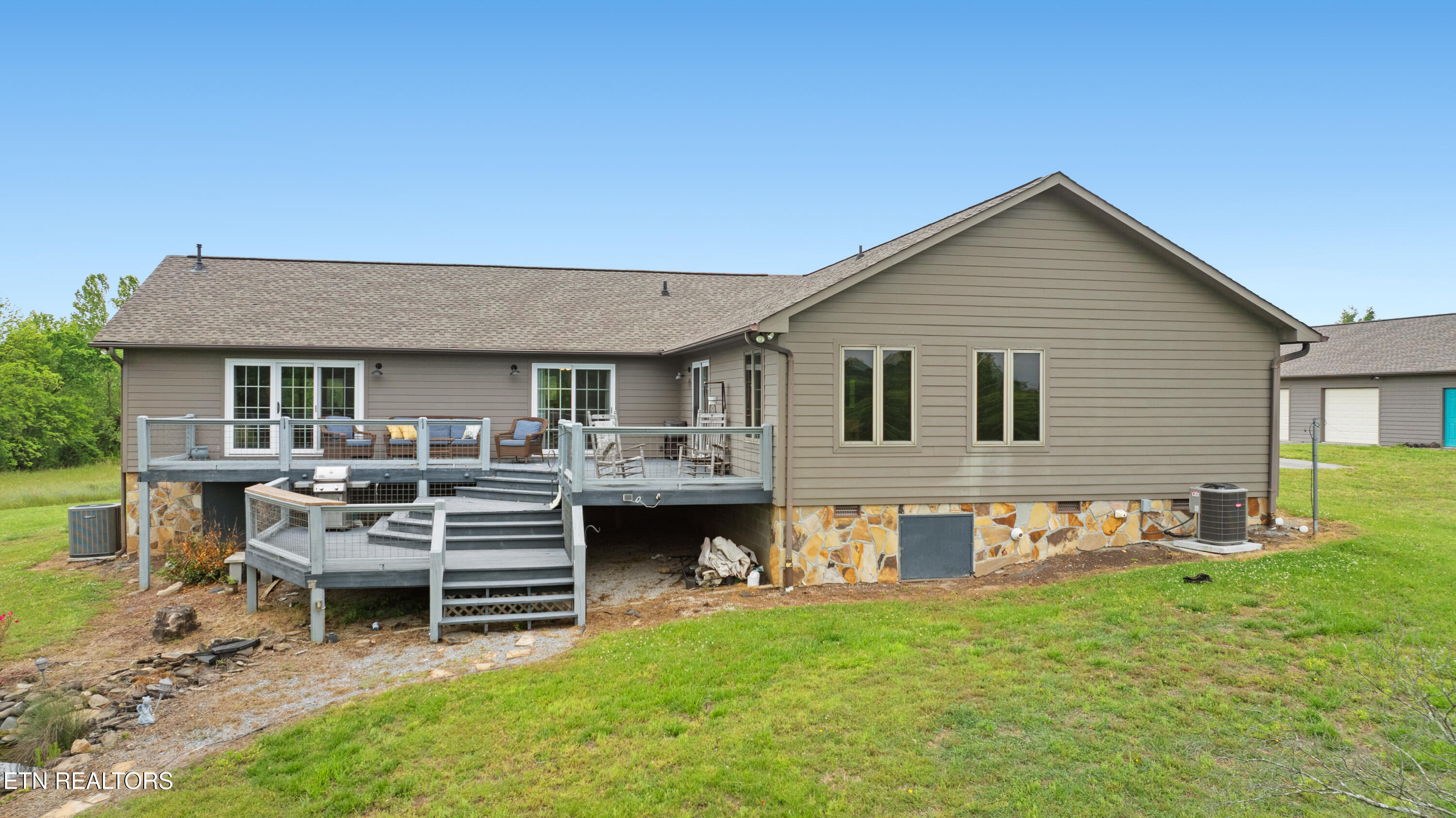6052 Morganton Road Greenback TN 37742