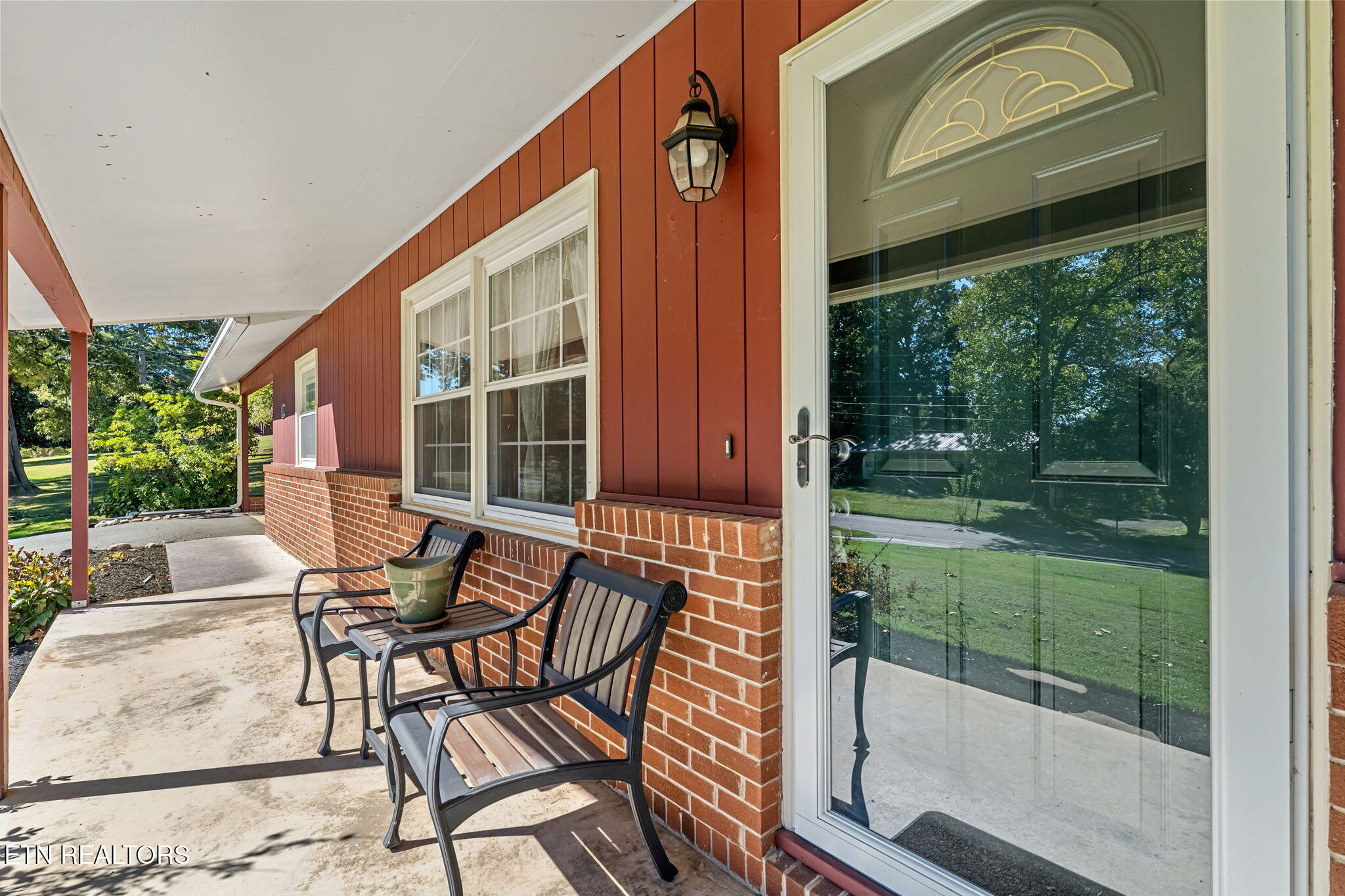 5708 Woodleaf Drive Knoxville TN 37912
