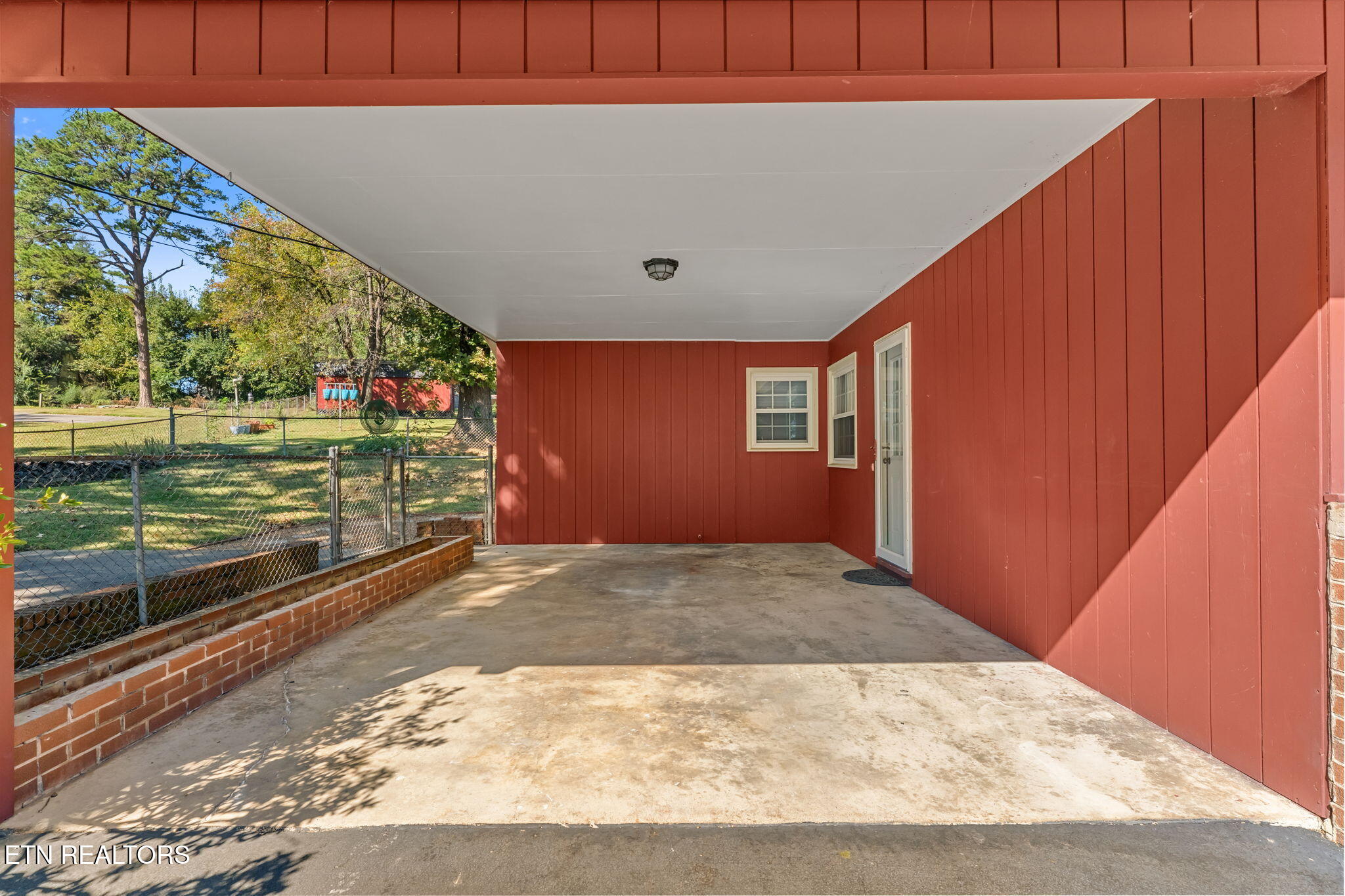 5708 Woodleaf Drive Knoxville TN 37912