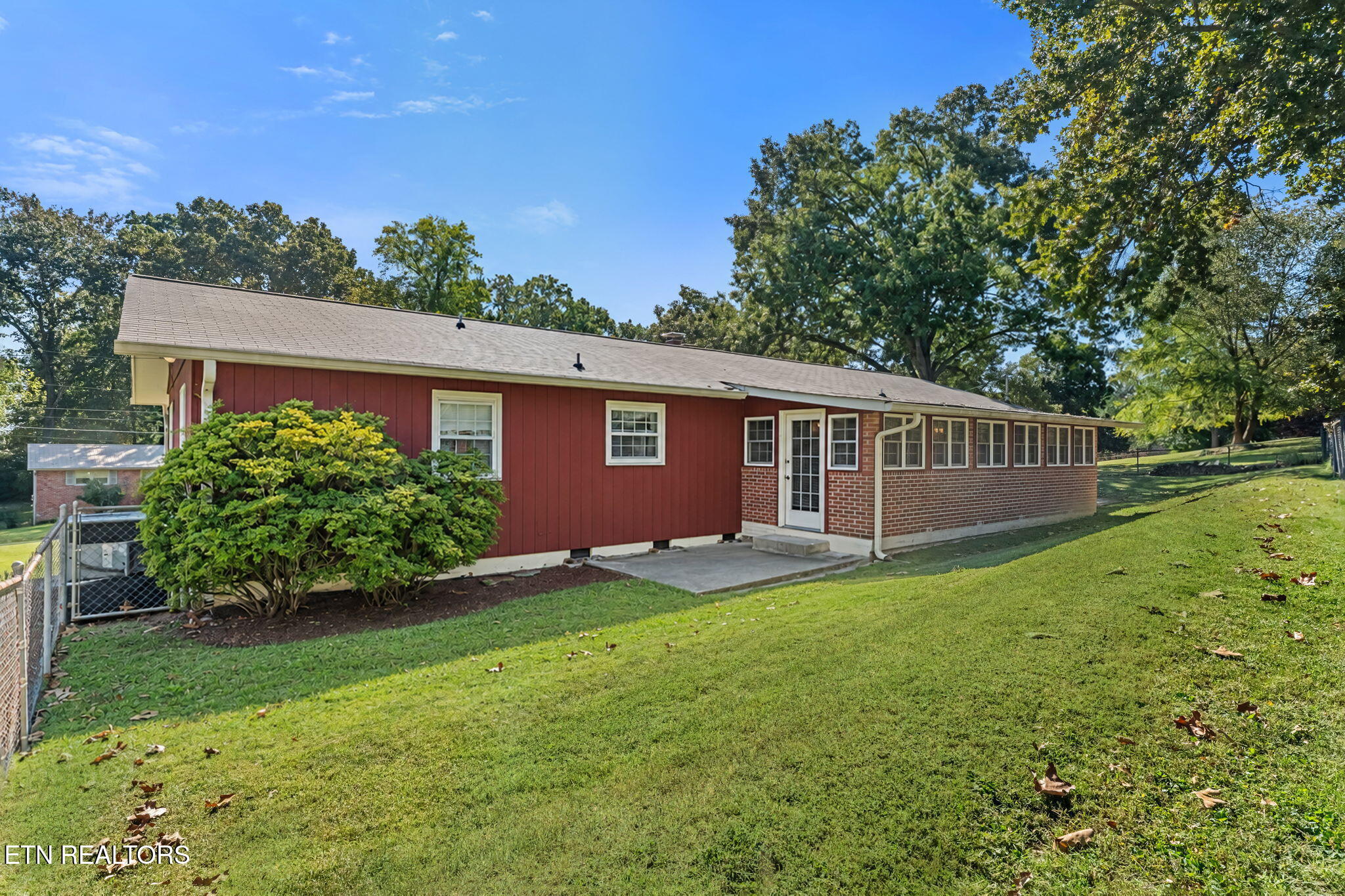 5708 Woodleaf Drive Knoxville TN 37912