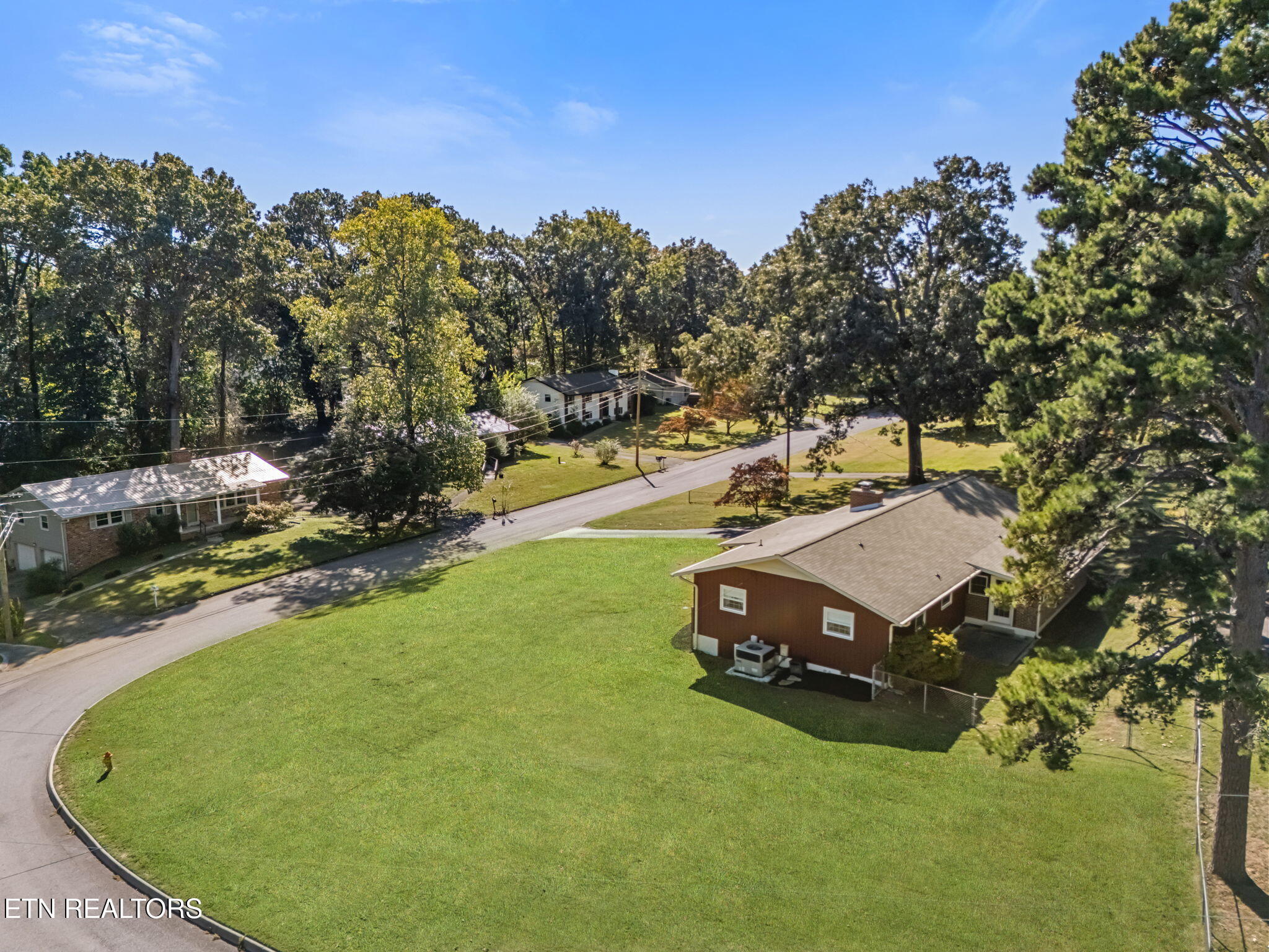 5708 Woodleaf Drive Knoxville TN 37912