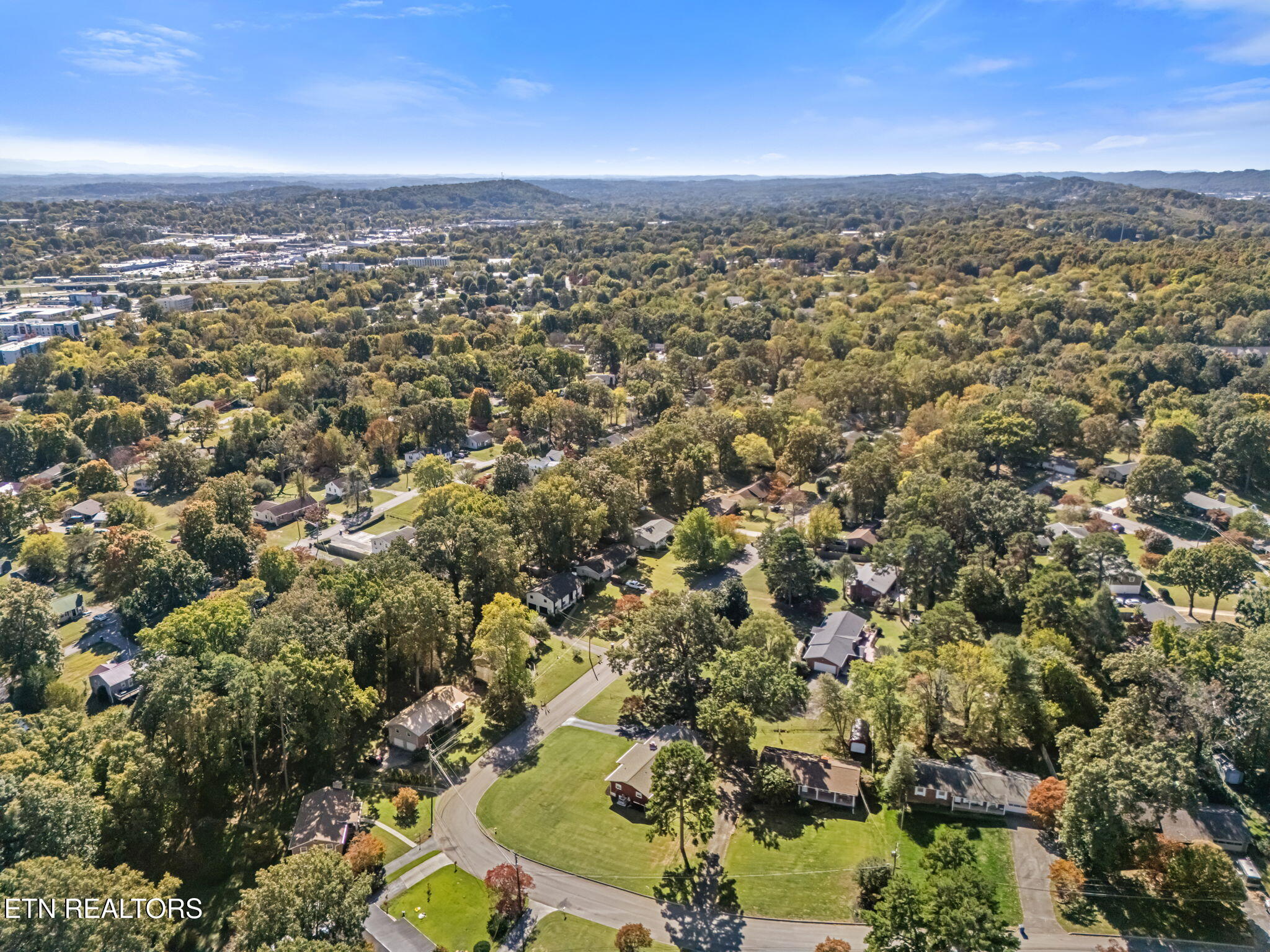 5708 Woodleaf Drive Knoxville TN 37912
