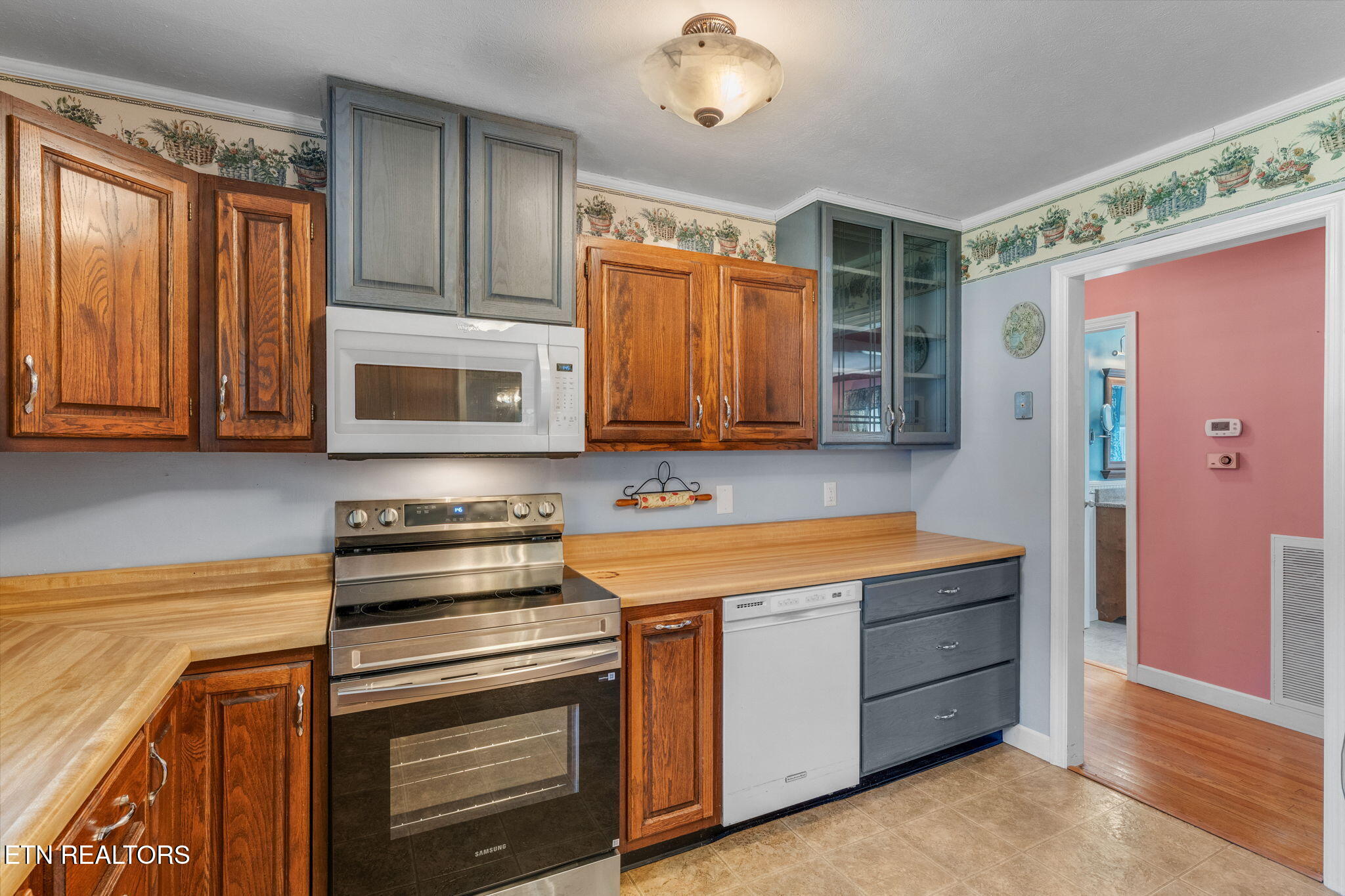 5708 Woodleaf Drive Knoxville TN 37912