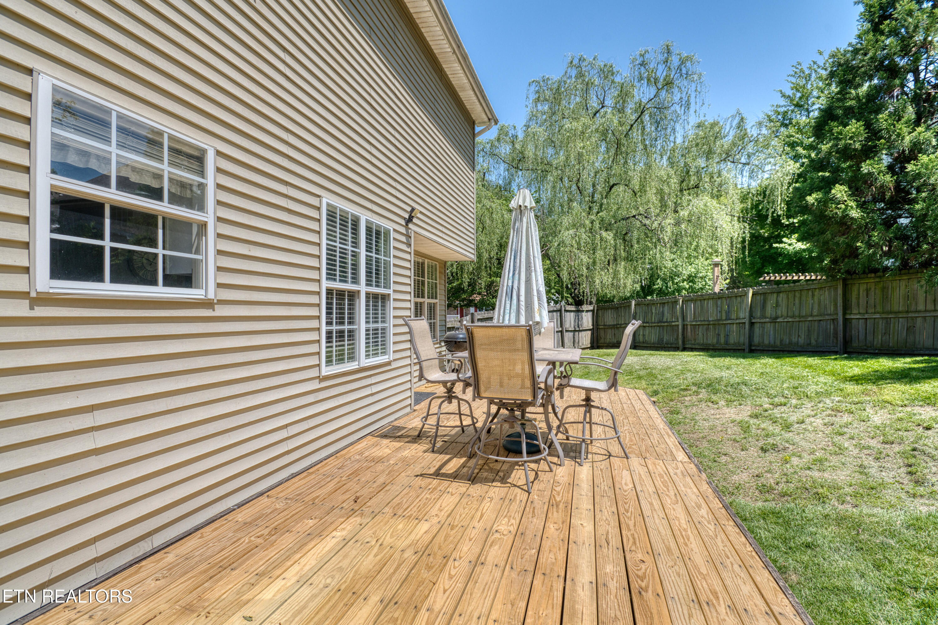 1227 Emerald Forest Lane Powell TN 37849