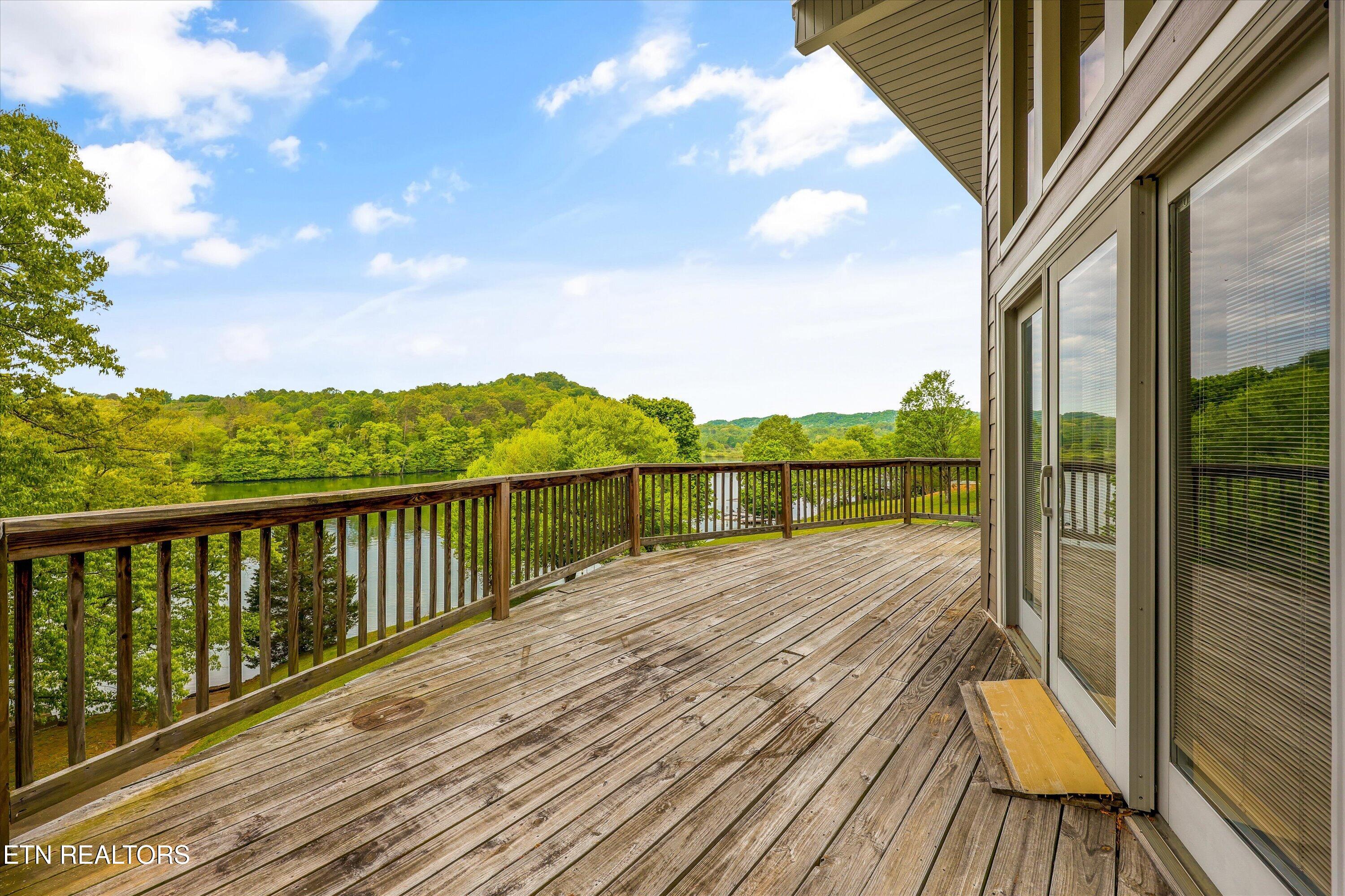 11417 Berry Hill Drive Knoxville TN 37931