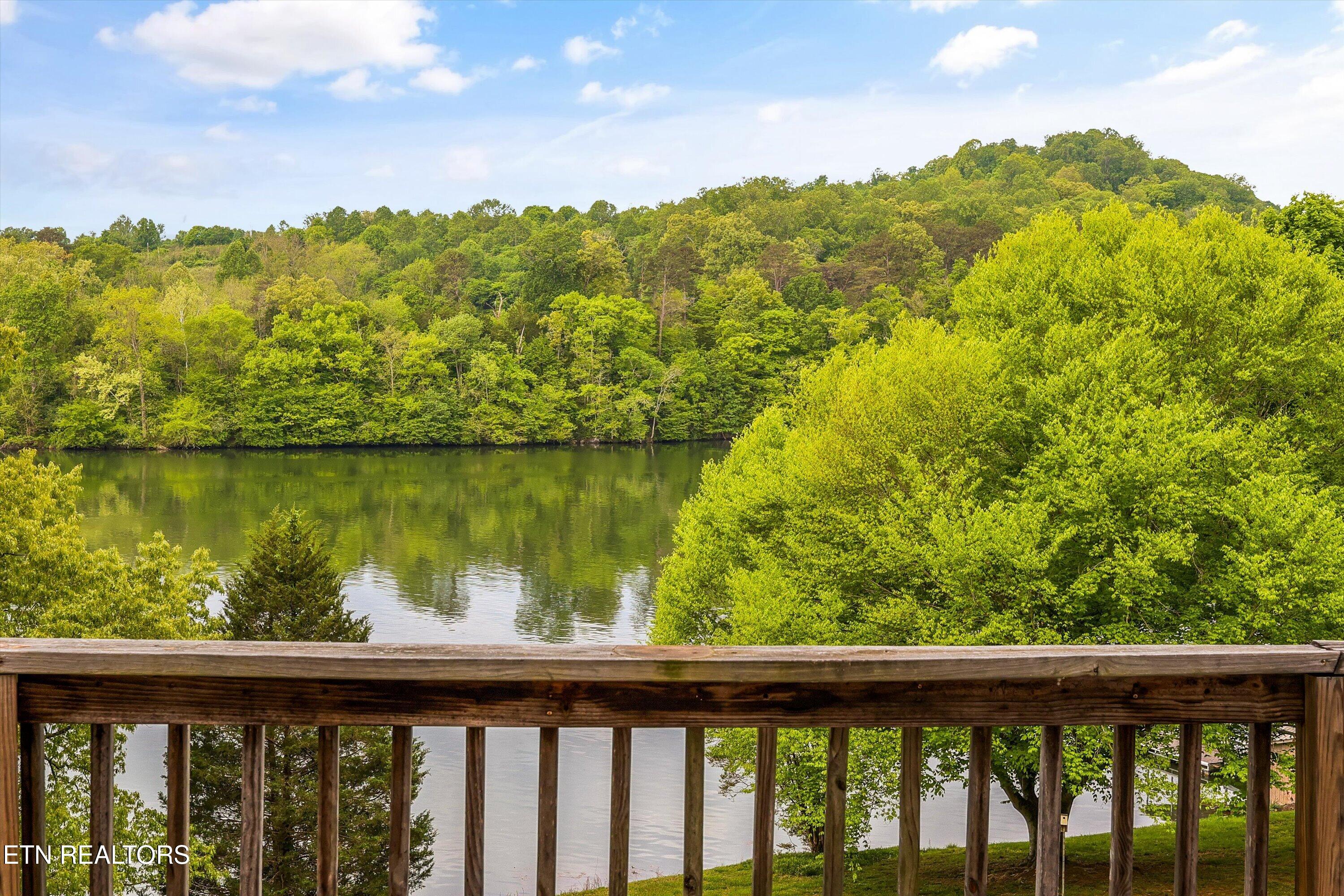 11417 Berry Hill Drive Knoxville TN 37931