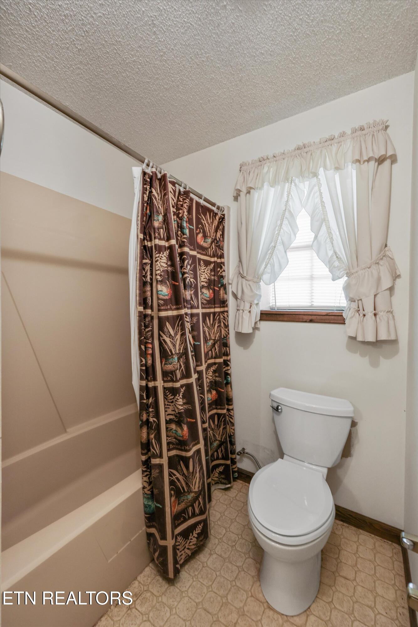 11417 Berry Hill Drive Knoxville TN 37931
