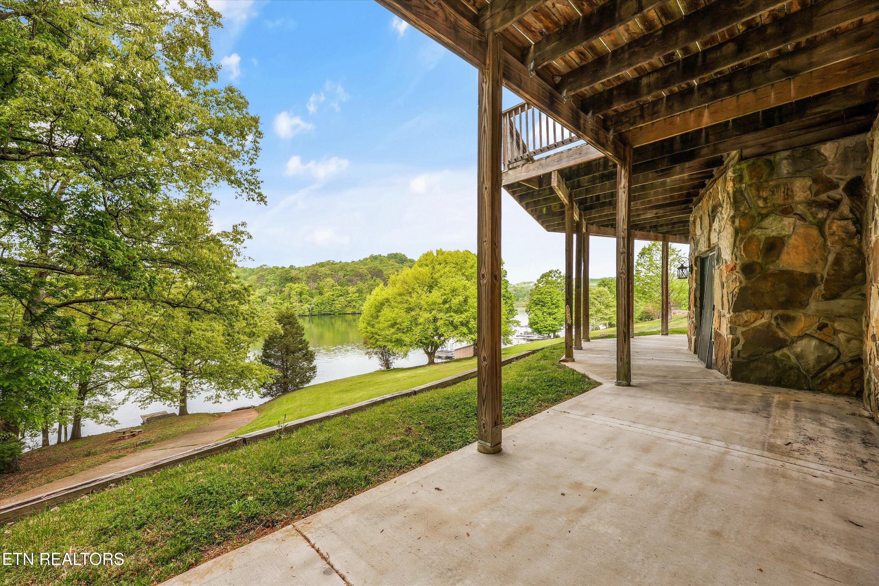 11417 Berry Hill Drive Knoxville TN 37931