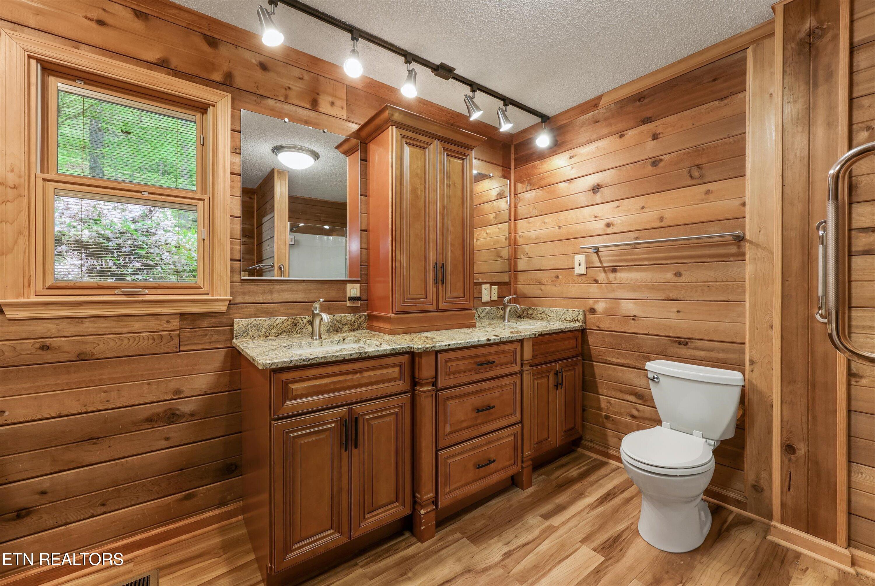 11417 Berry Hill Drive Knoxville TN 37931