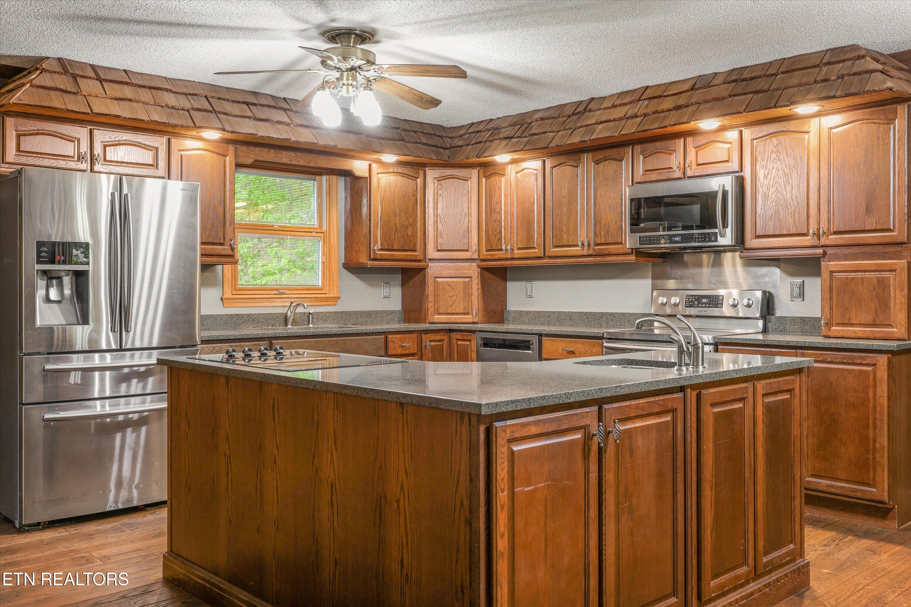 11417 Berry Hill Drive Knoxville TN 37931