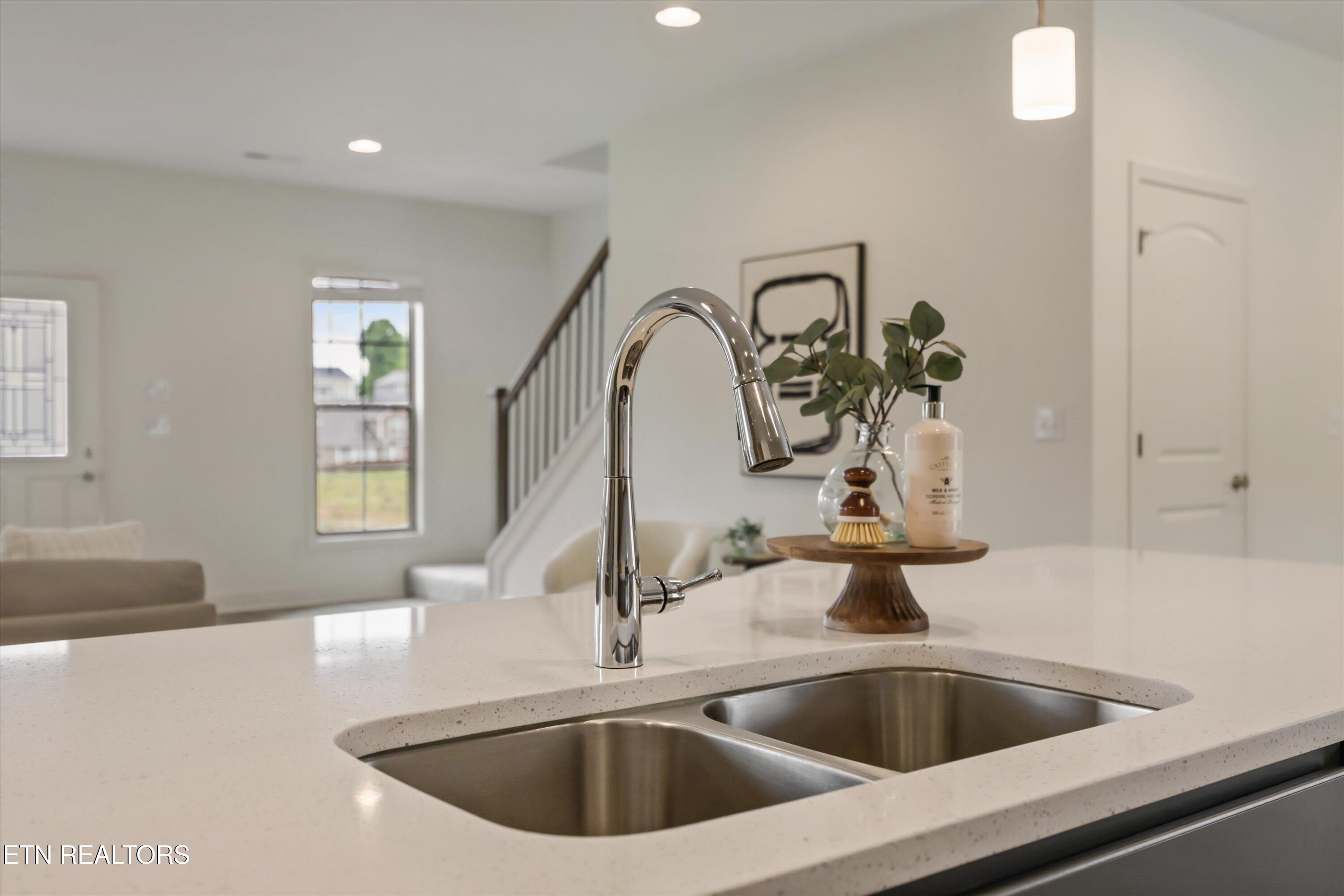 8849 Yellow Aster Road Knoxville TN 37931