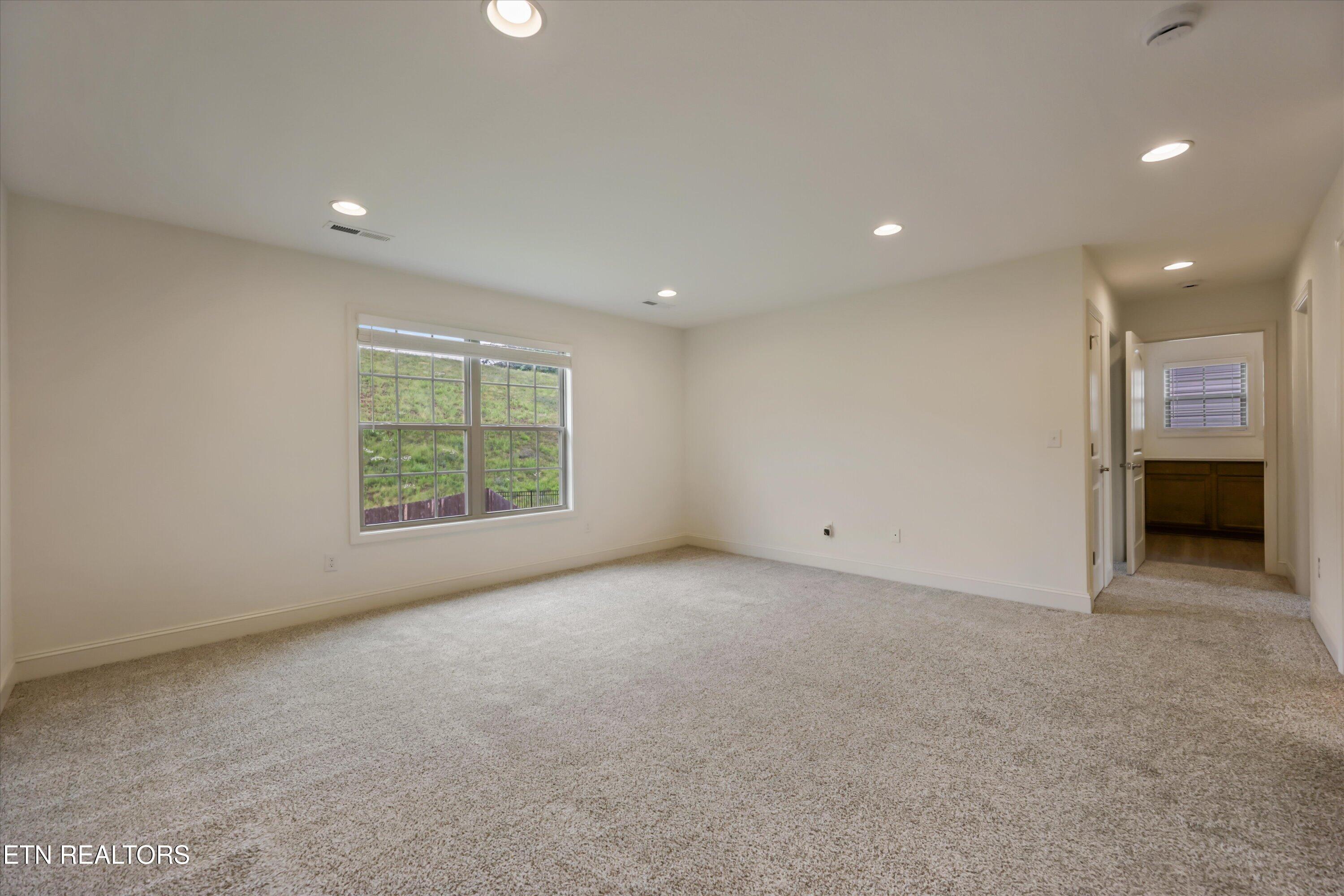8849 Yellow Aster Road Knoxville TN 37931