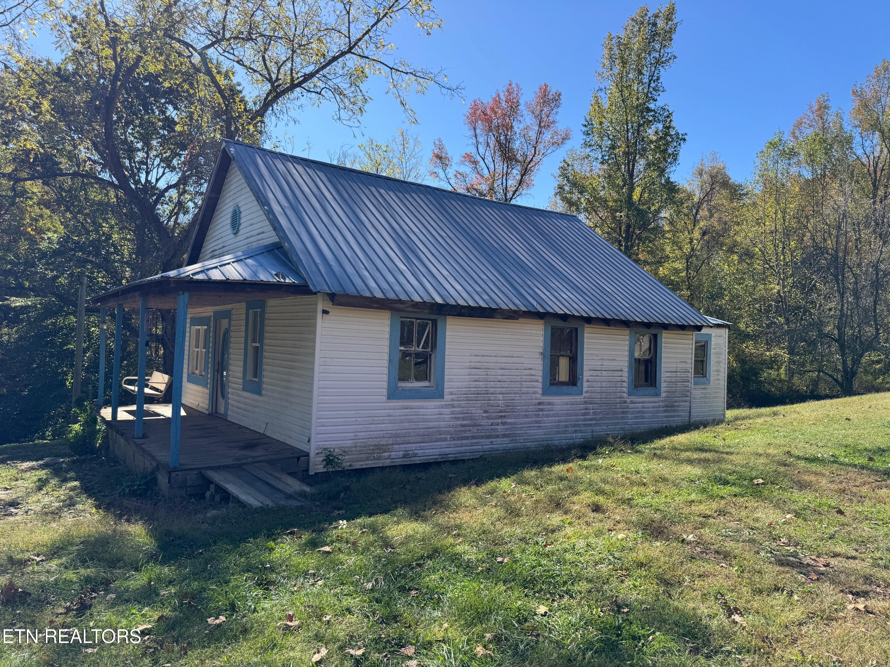 160 Laco Road Huntsville TN 37756
