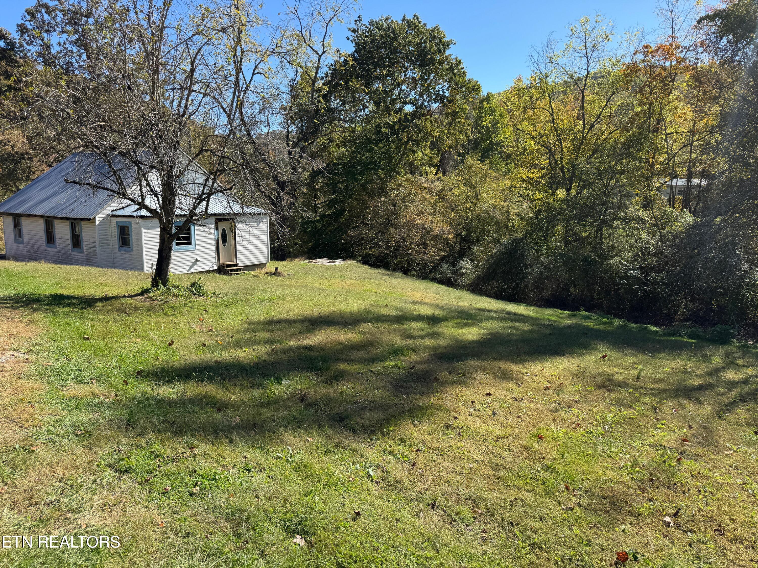 160 Laco Road Huntsville TN 37756