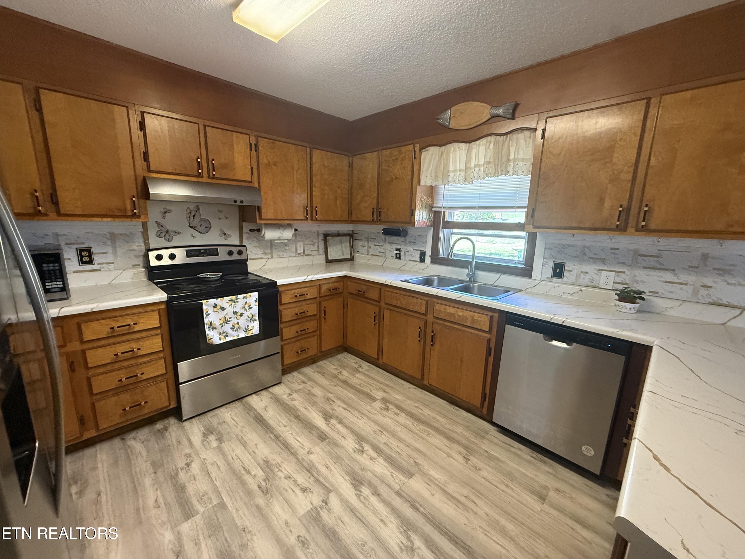 708 Rio Vista Drive Loudon TN 37774