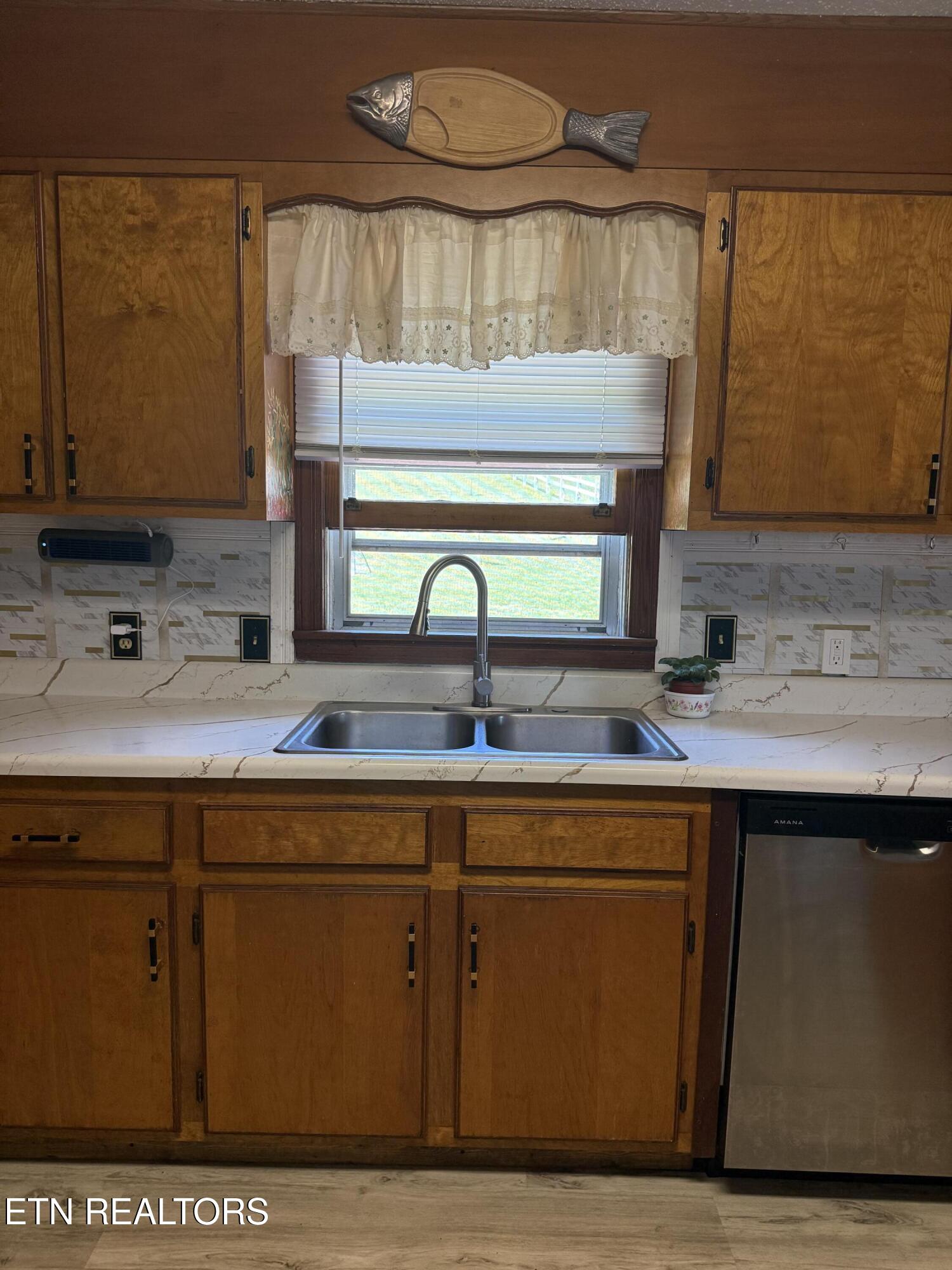 708 Rio Vista Drive Loudon TN 37774