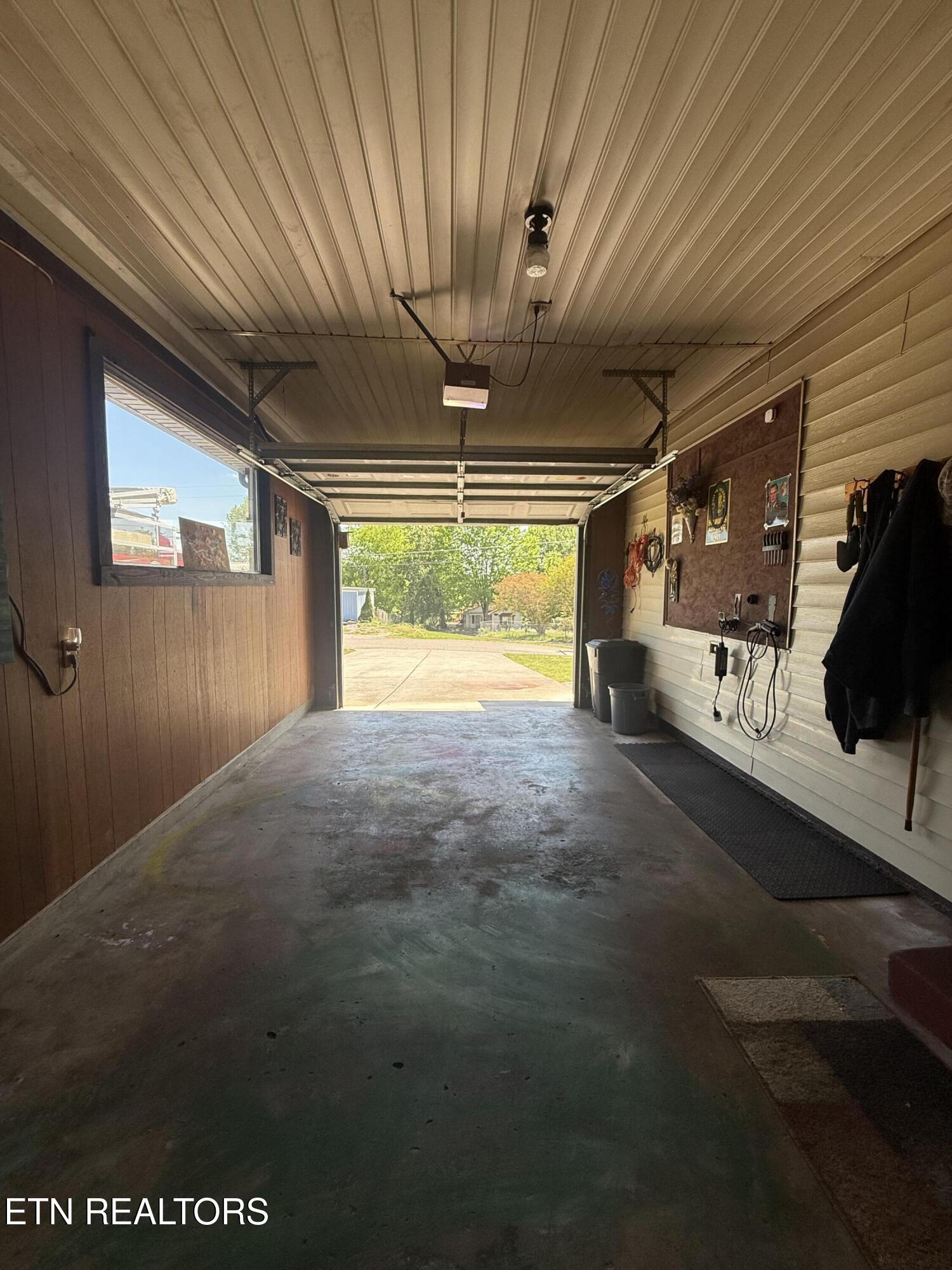 708 Rio Vista Drive Loudon TN 37774