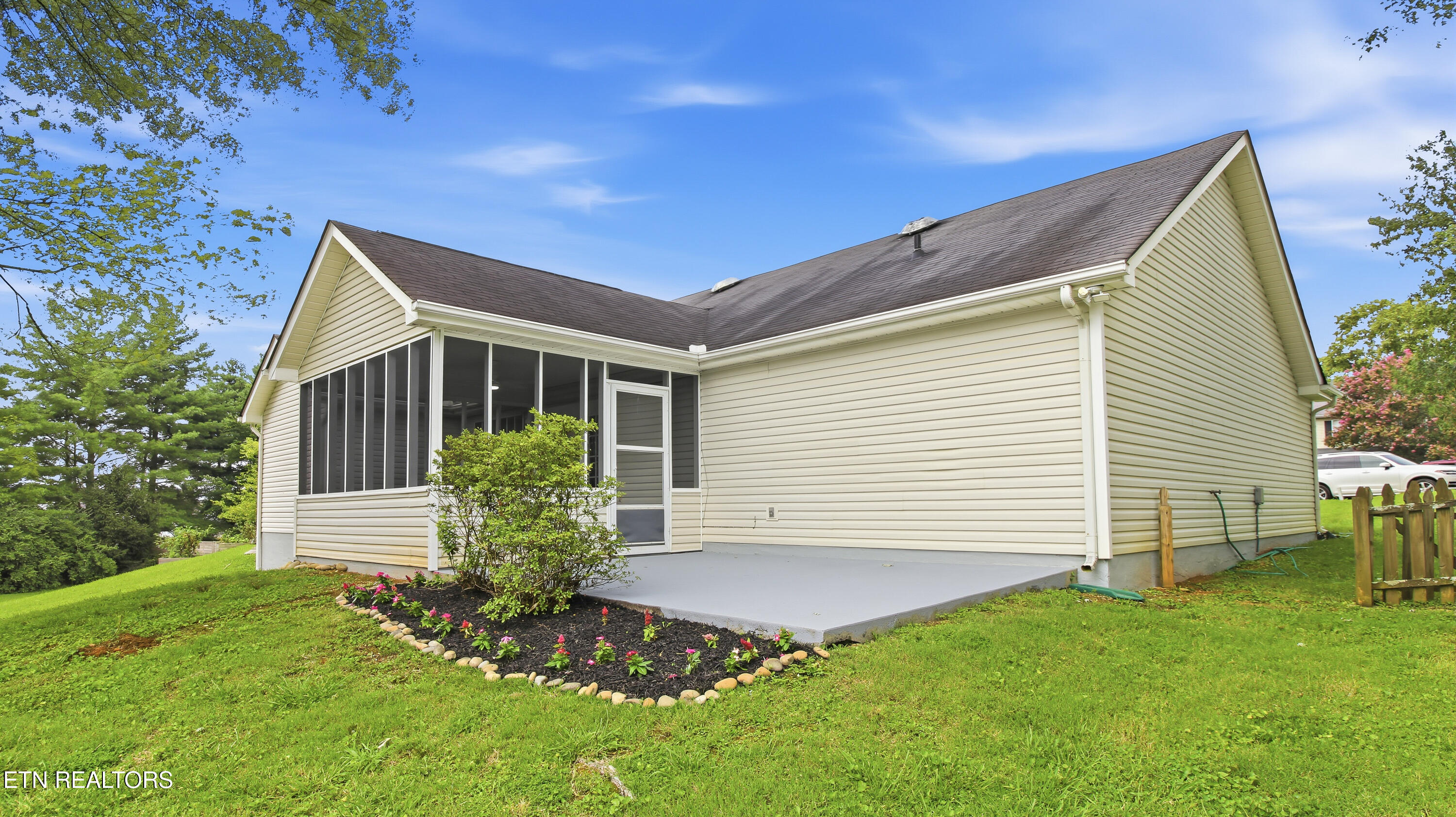 8108 Legacy Lane Knoxville TN 37919