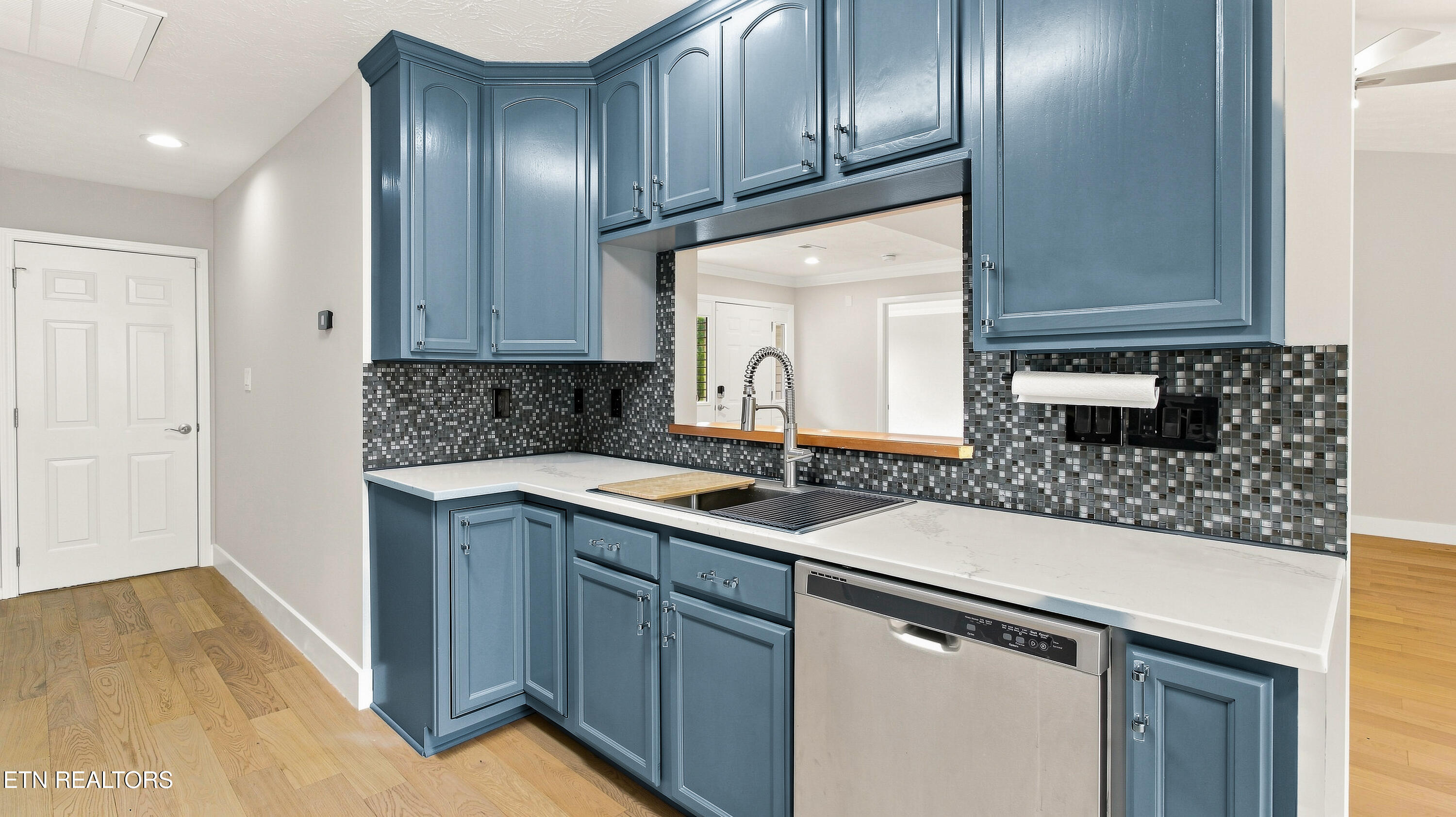 8108 Legacy Lane Knoxville TN 37919