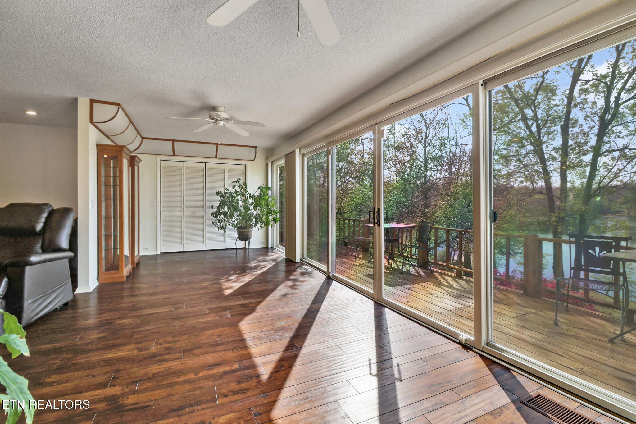 272 N Lake Trail Monterey TN 38574