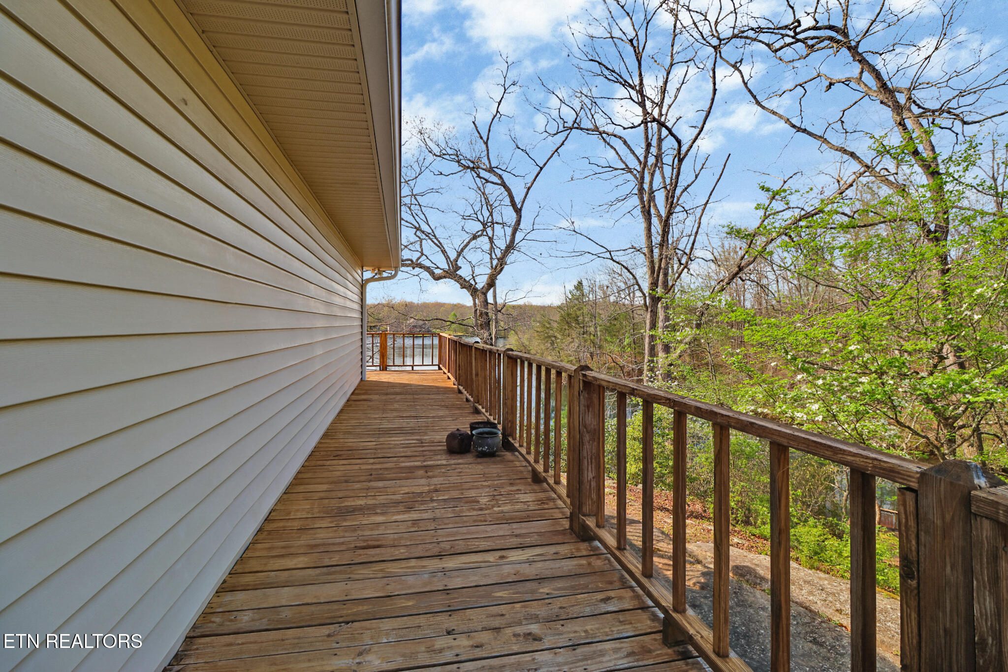 272 N Lake Trail Monterey TN 38574