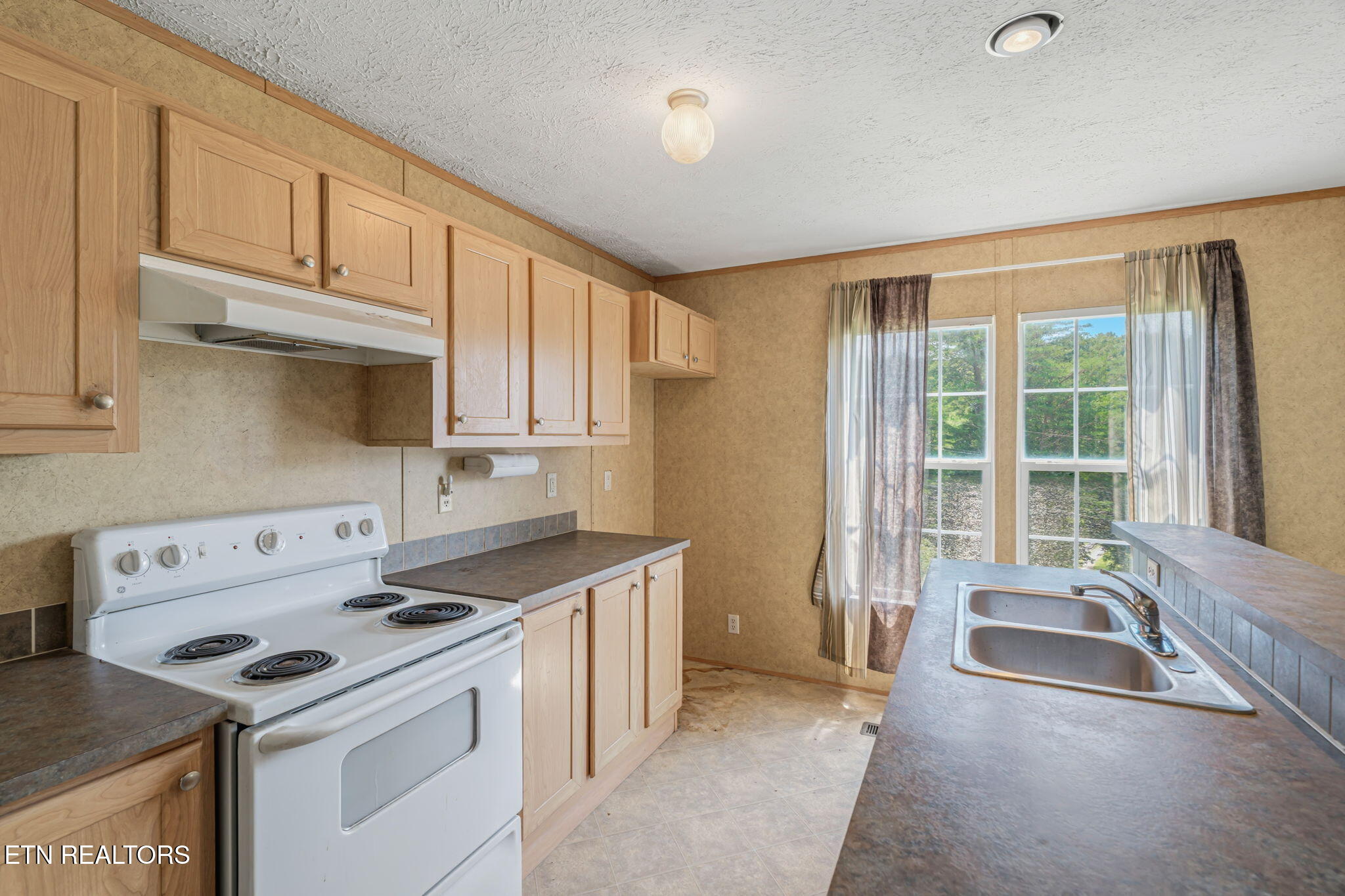 7413 Dunlap Road Knoxville TN 37920