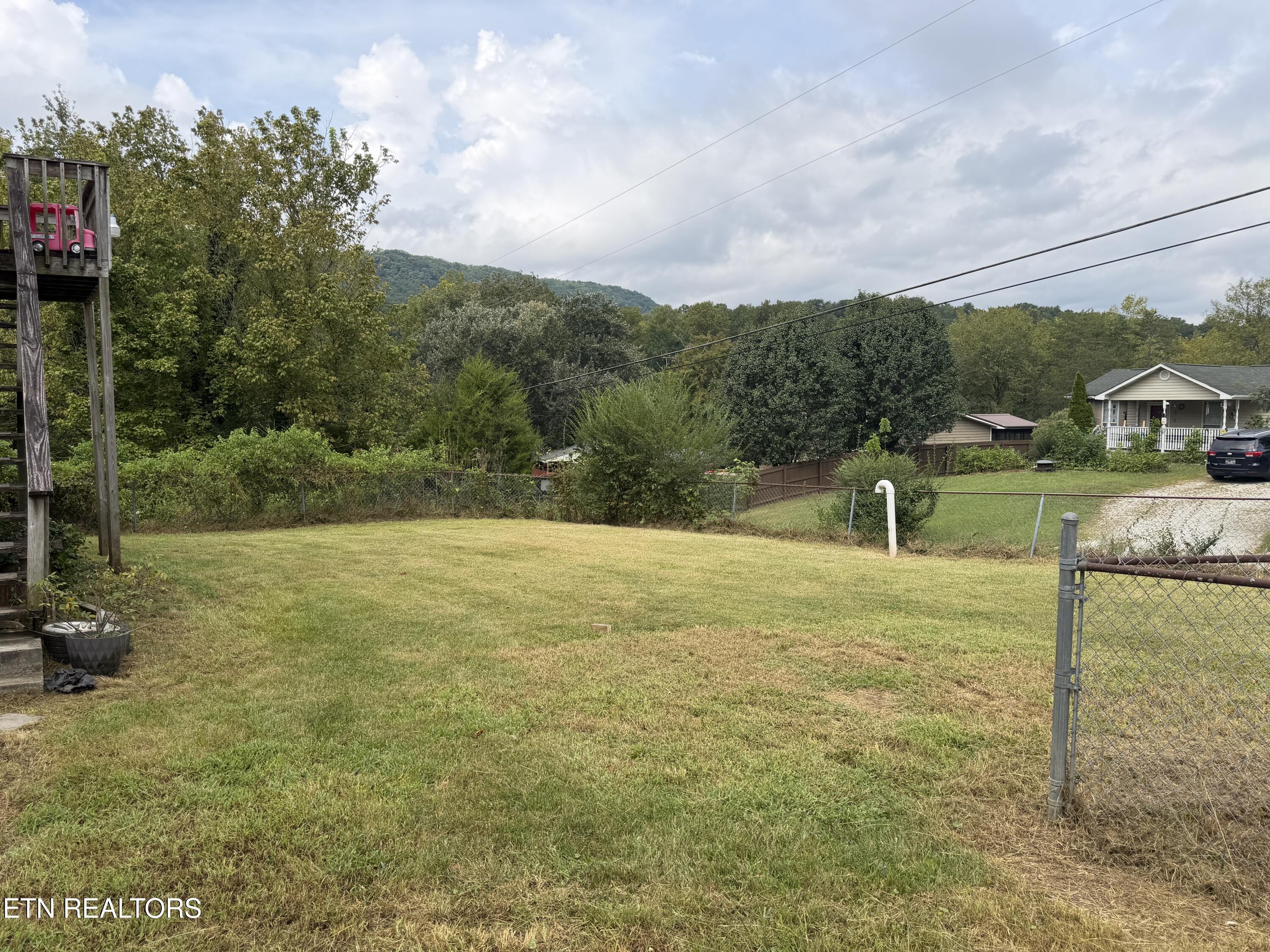 205 Hillcrest Avenue Rocky Top TN 37769