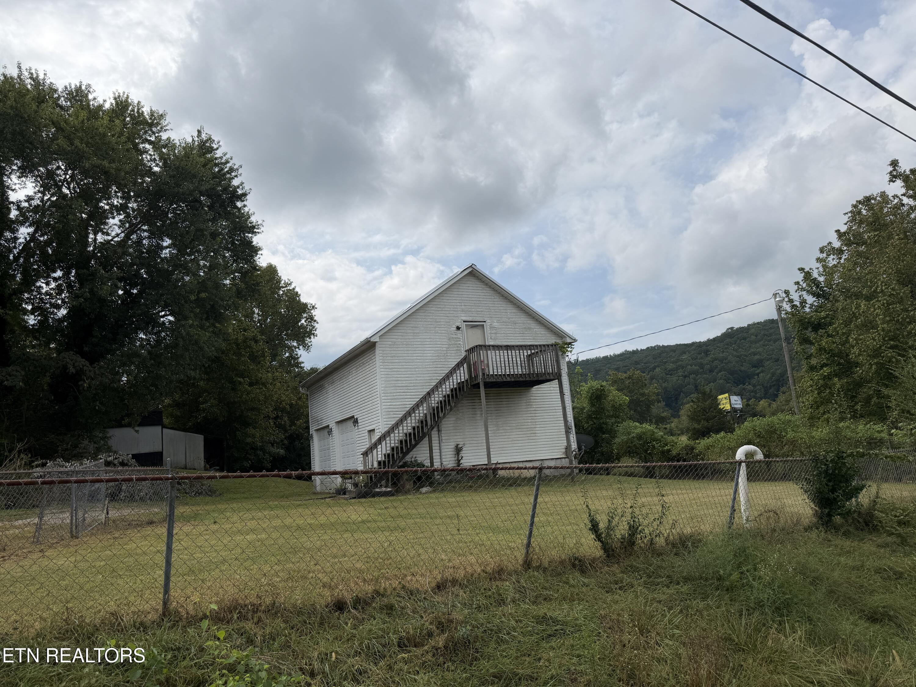 205 Hillcrest Avenue Rocky Top TN 37769