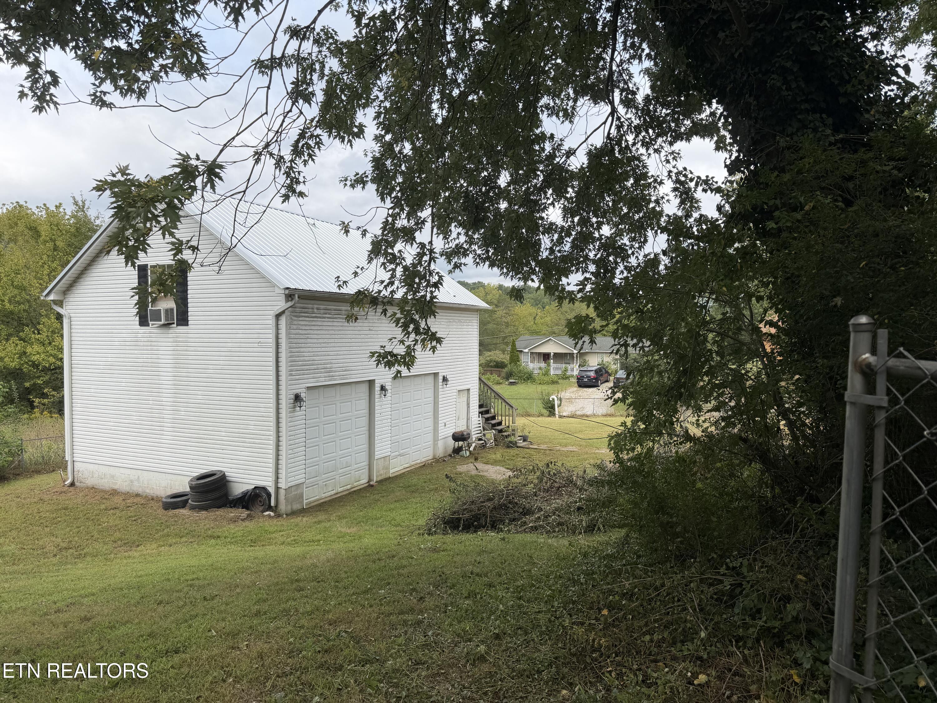 205 Hillcrest Avenue Rocky Top TN 37769