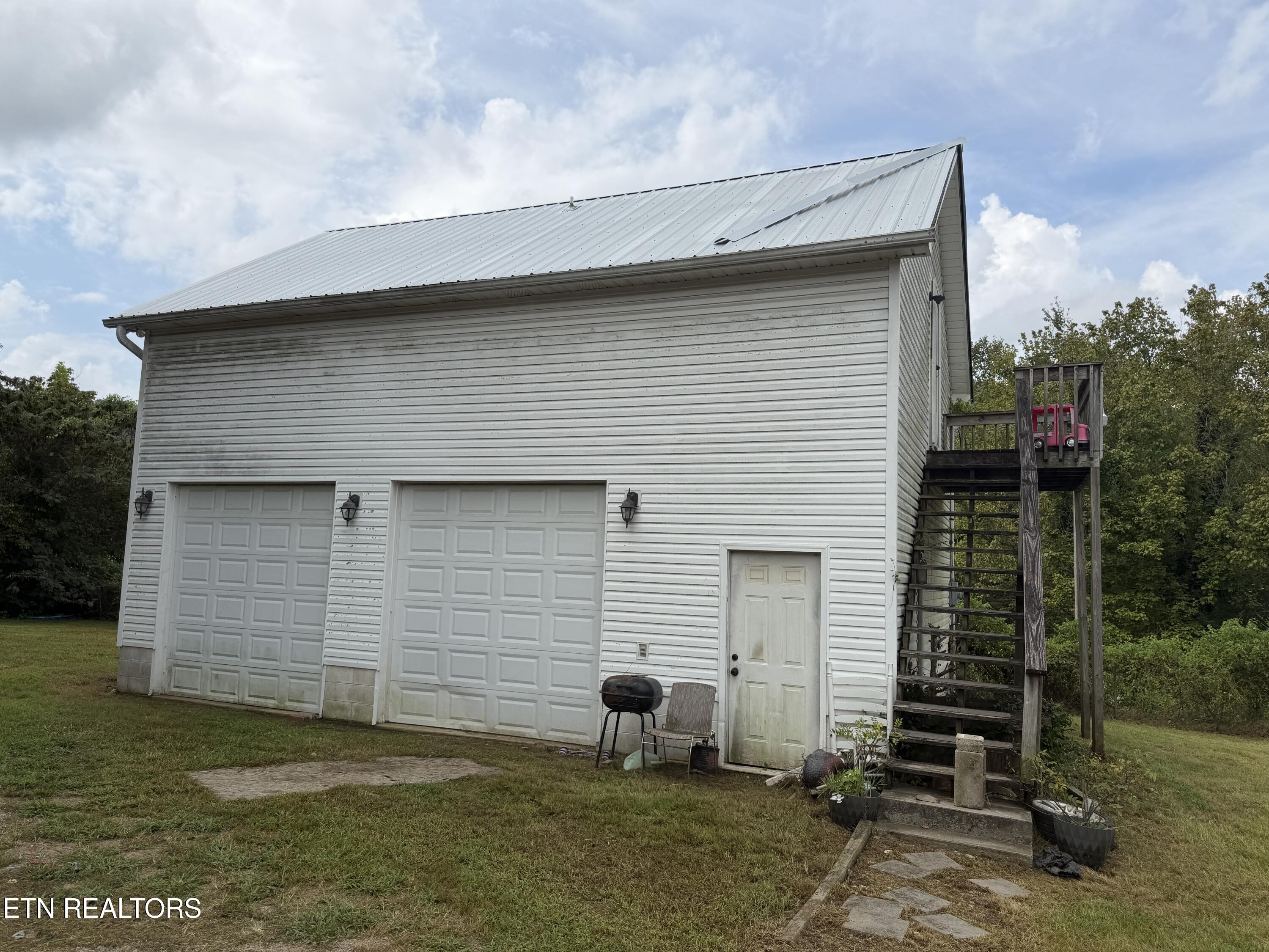 205 Hillcrest Avenue Rocky Top TN 37769