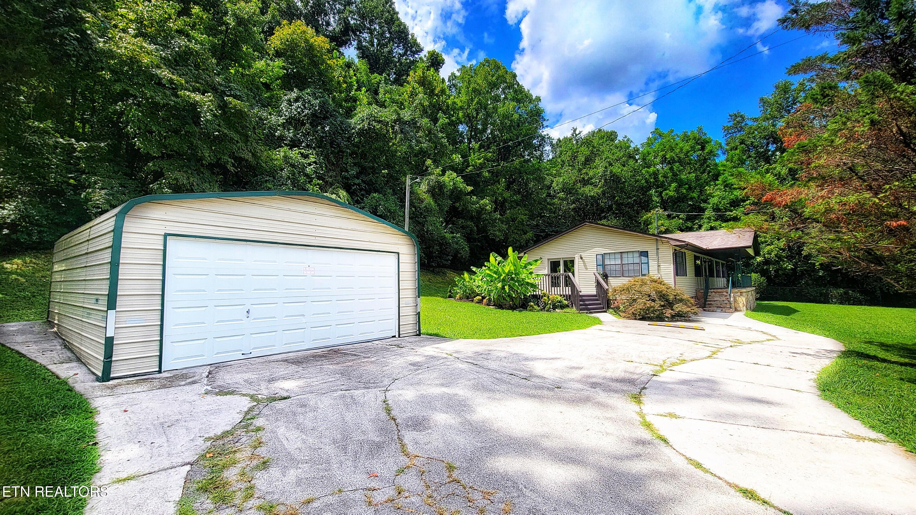 2333 Thorn Grove Pike Knoxville TN 37914