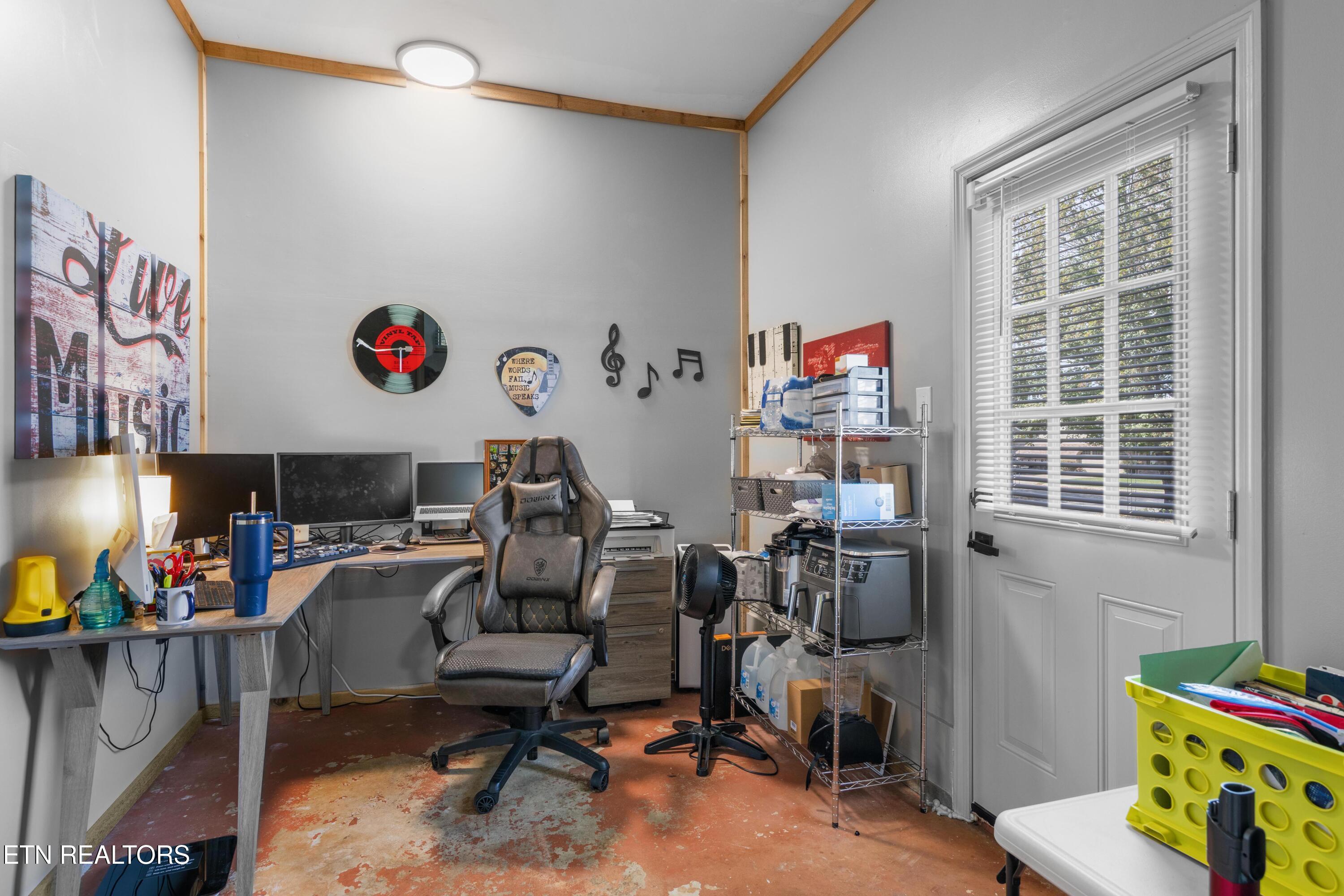 1420 Hartford Avenue Maryville TN 37803
