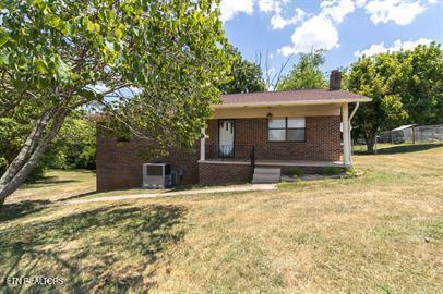 2823 Shiloh Circle Strawberry Plains TN 37871