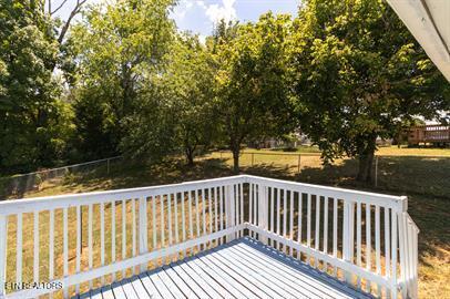 2823 Shiloh Circle Strawberry Plains TN 37871