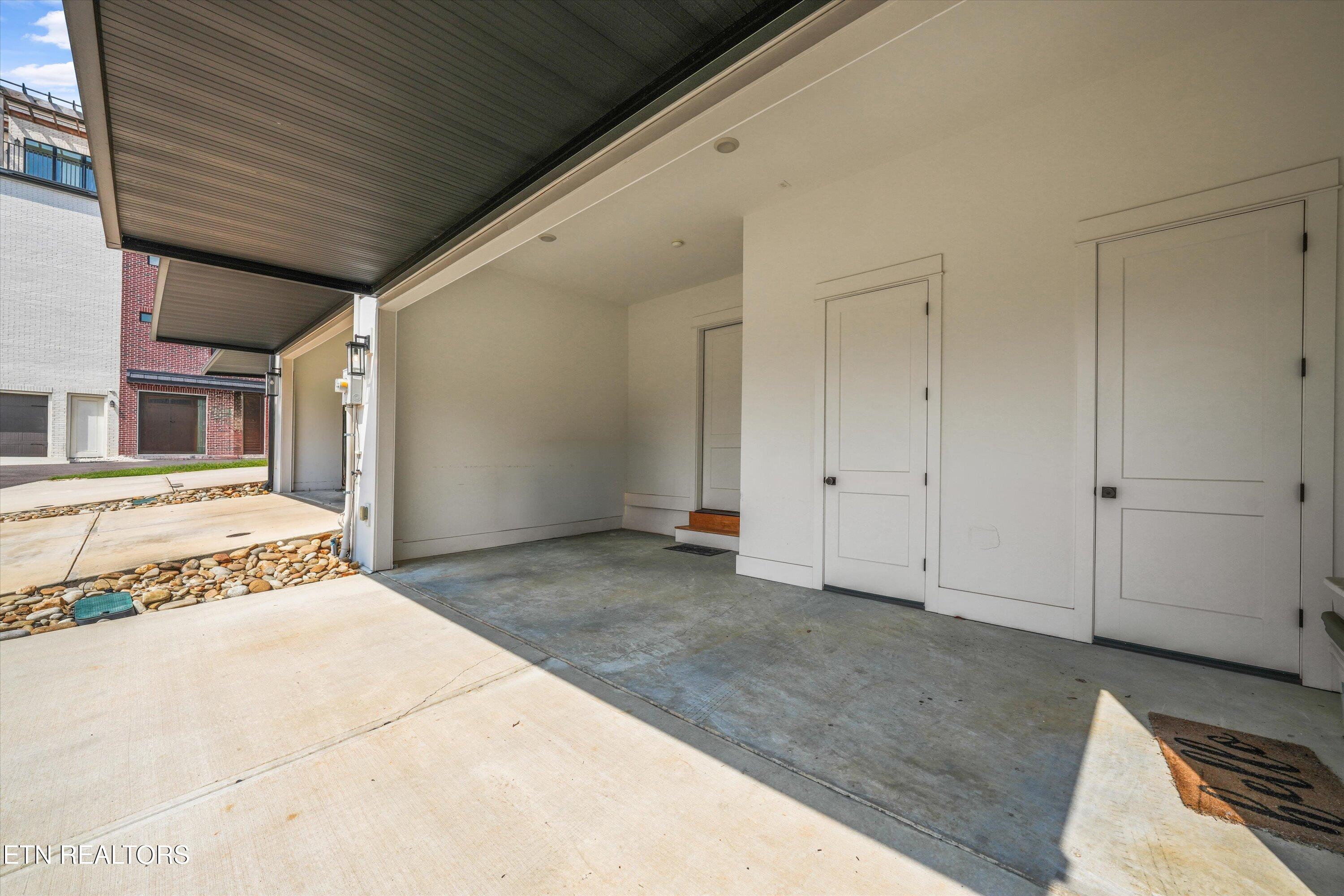 9823 Clingmans Dome Drive Knoxville TN 37922