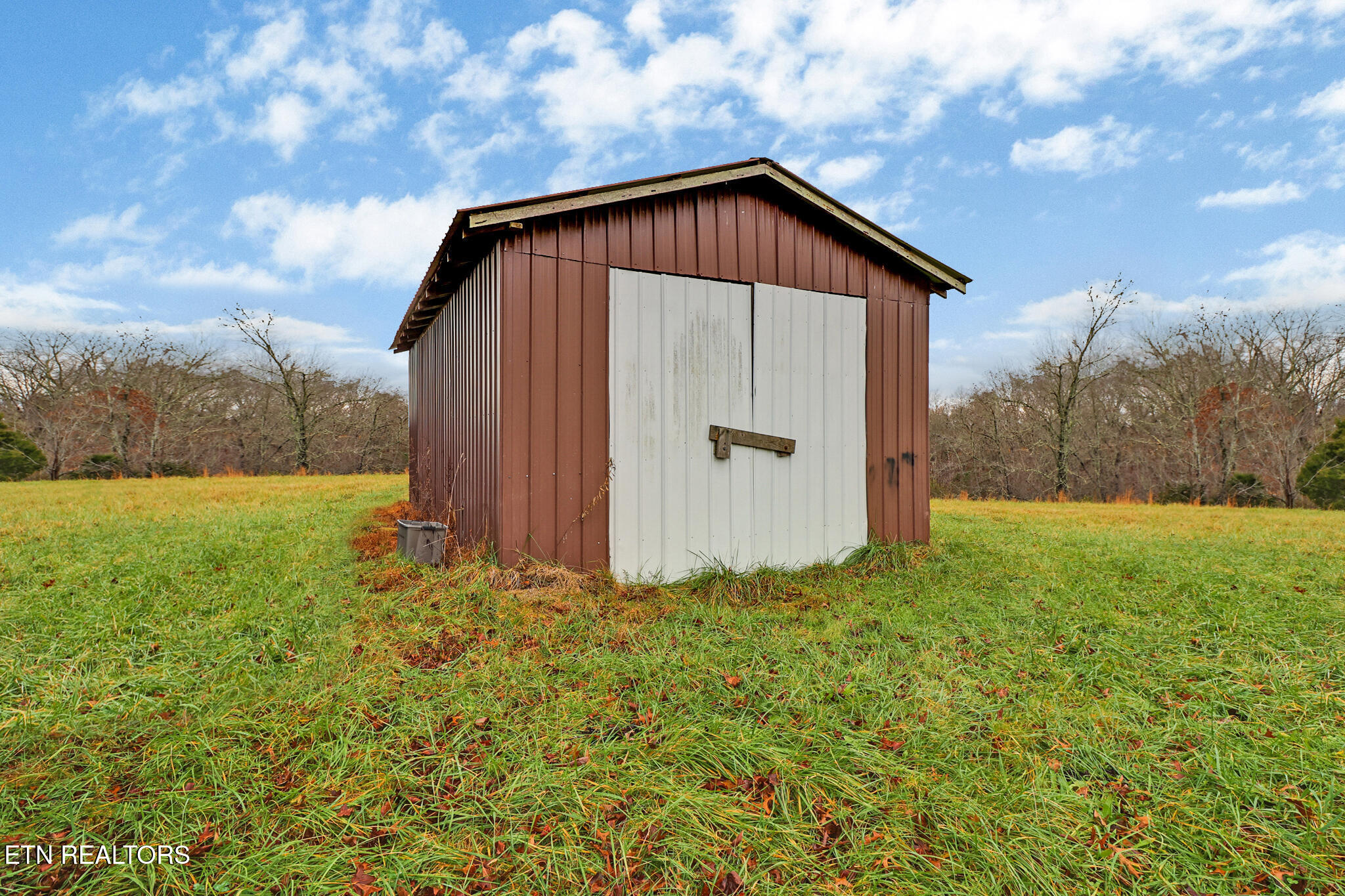 2620 Deer Lodge Highway Deer Lodge TN 37726