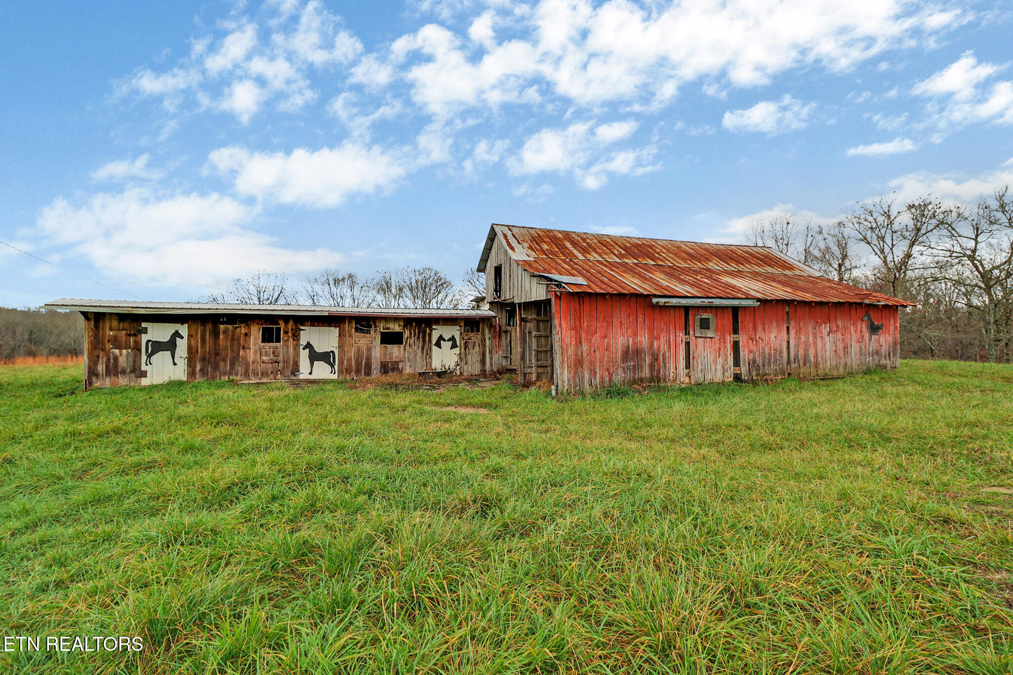 2620 Deer Lodge Highway Deer Lodge TN 37726