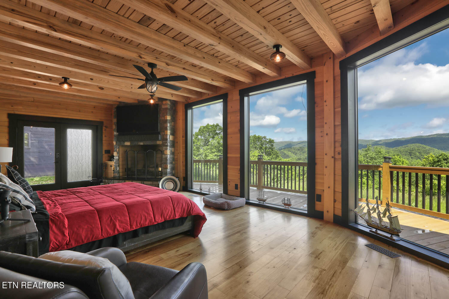 833 Duck Creek Road Sneedville TN 37869
