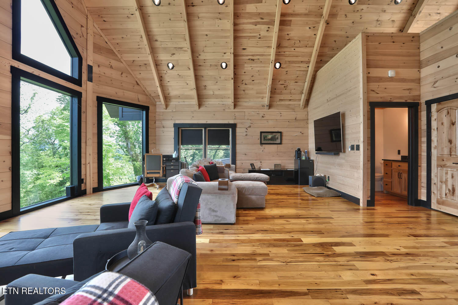 833 Duck Creek Road Sneedville TN 37869