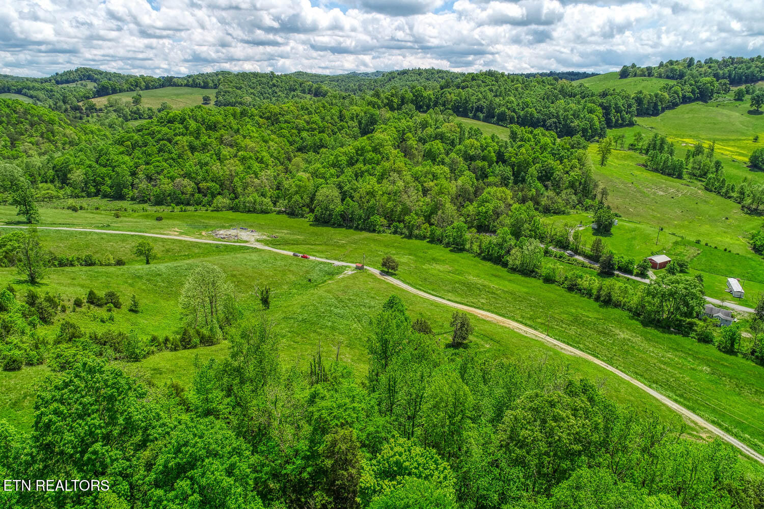 833 Duck Creek Road Sneedville TN 37869