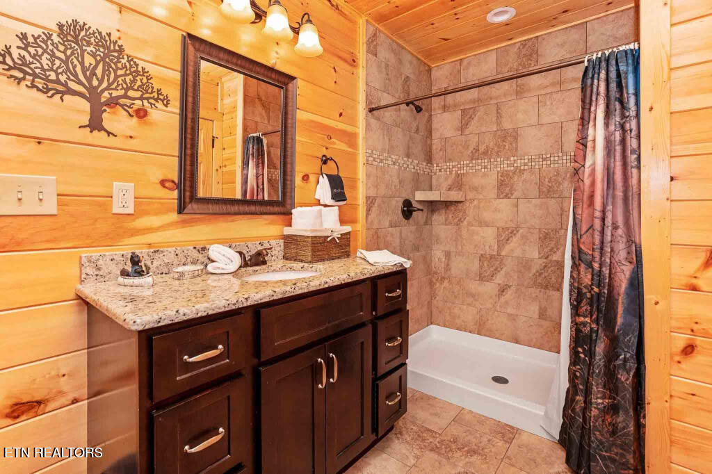 4109 Sherwood Heights Way Pigeon Forge TN 37863