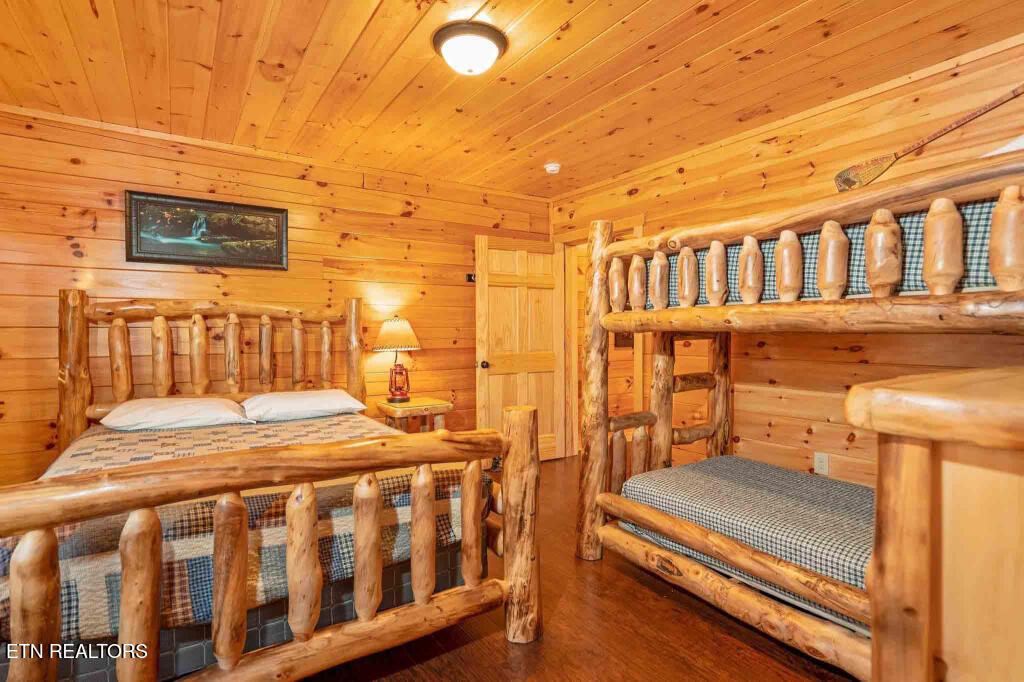4109 Sherwood Heights Way Pigeon Forge TN 37863