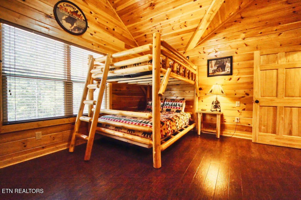 4109 Sherwood Heights Way Pigeon Forge TN 37863