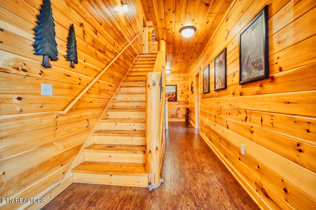 4109 Sherwood Heights Way Pigeon Forge TN 37863