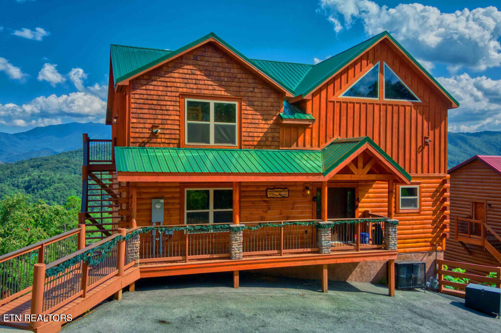 4109 Sherwood Heights Way Pigeon Forge TN 37863